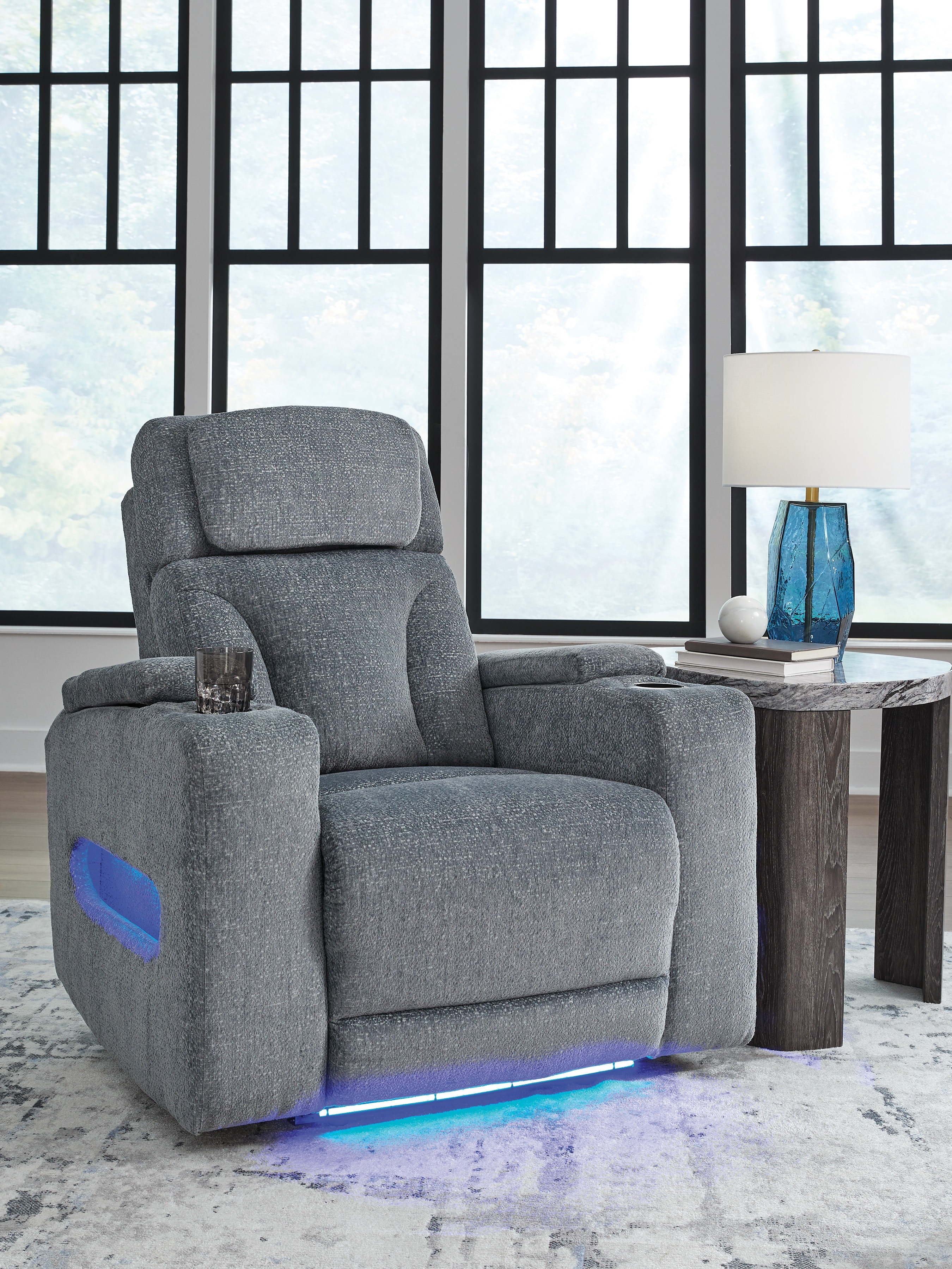 Signature Design by Ashley Living Room Forest Lake Power