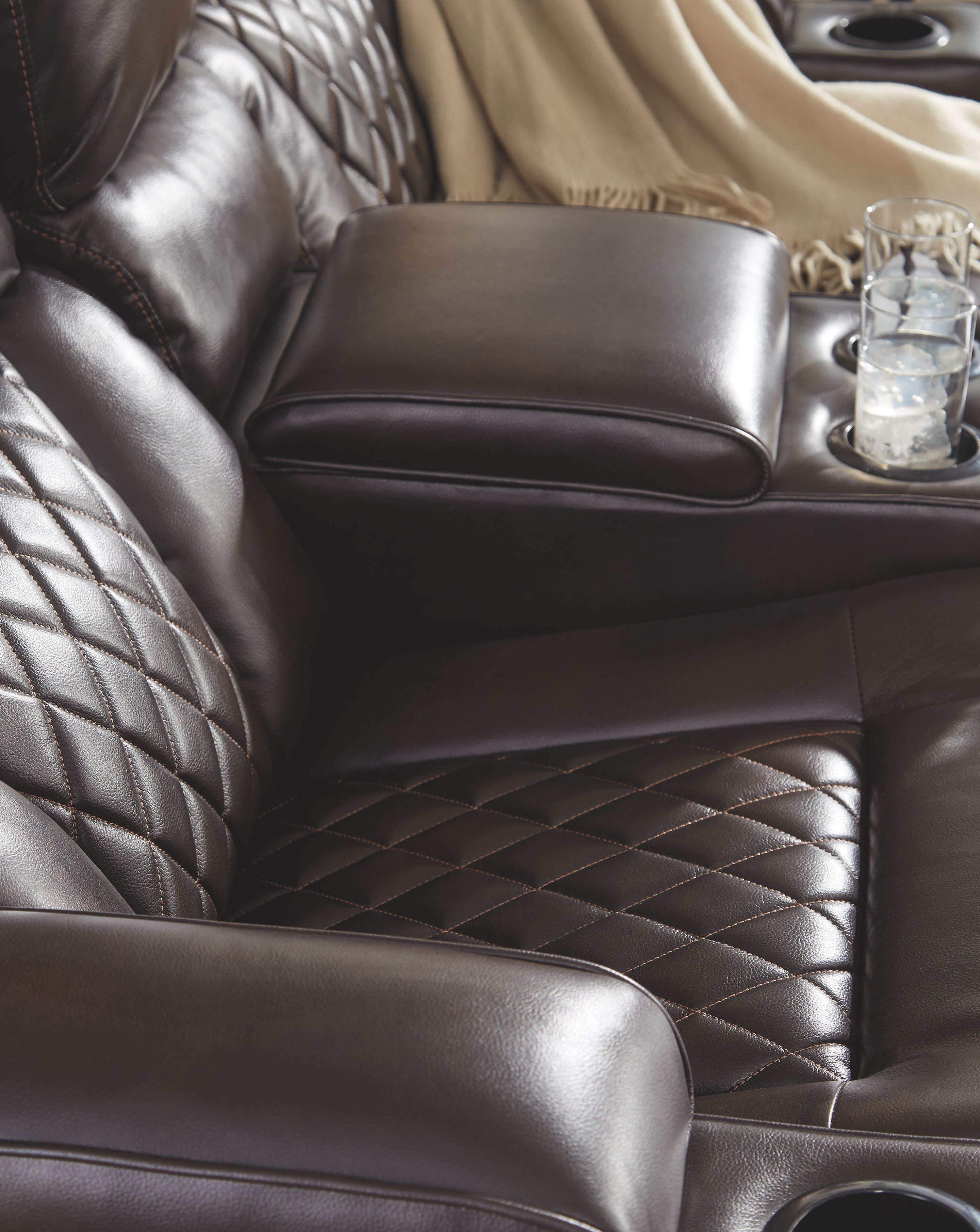 warnerton chocolate power reclining sofa