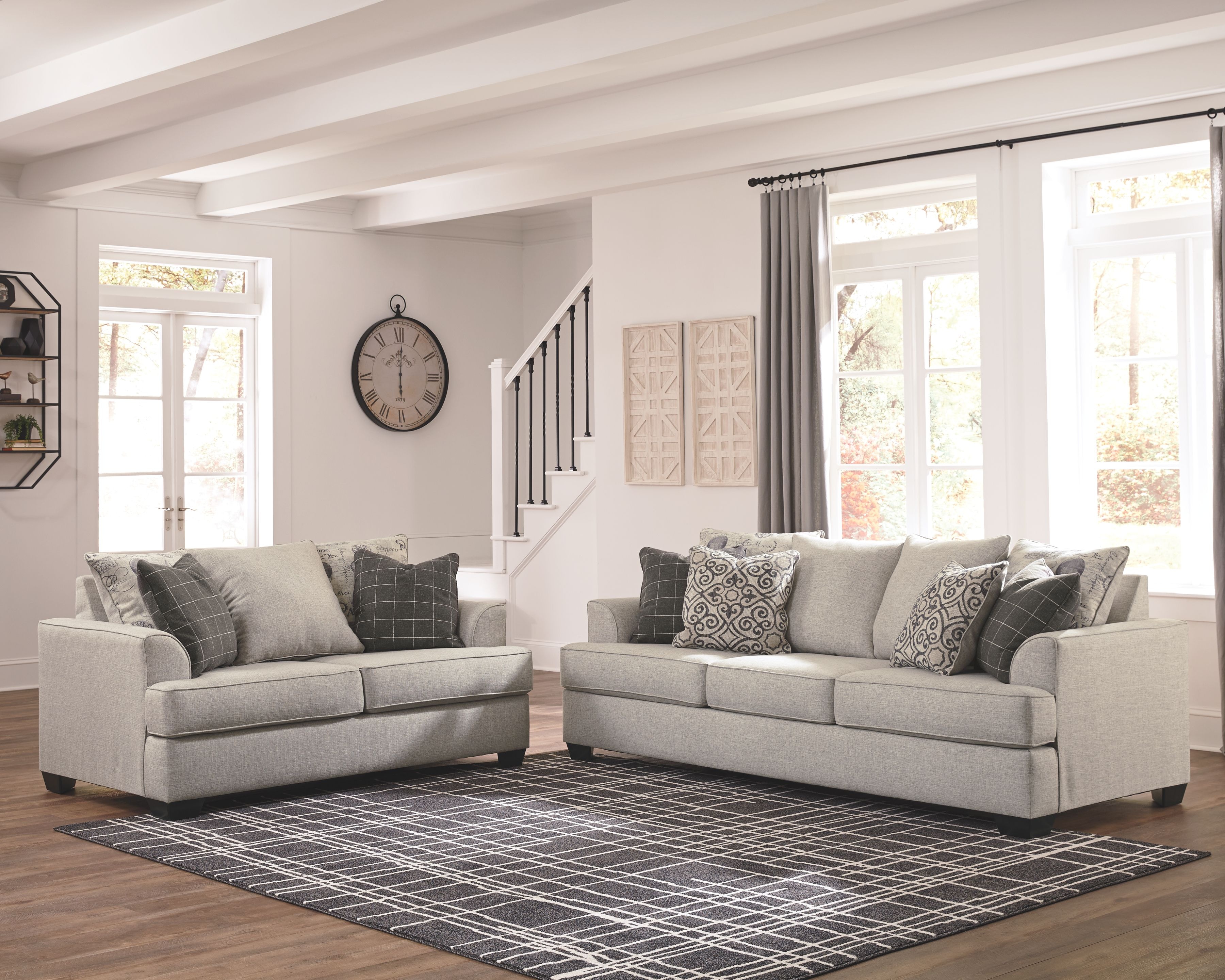 Signature Design by Ashley Living Room Velletri Sofa 