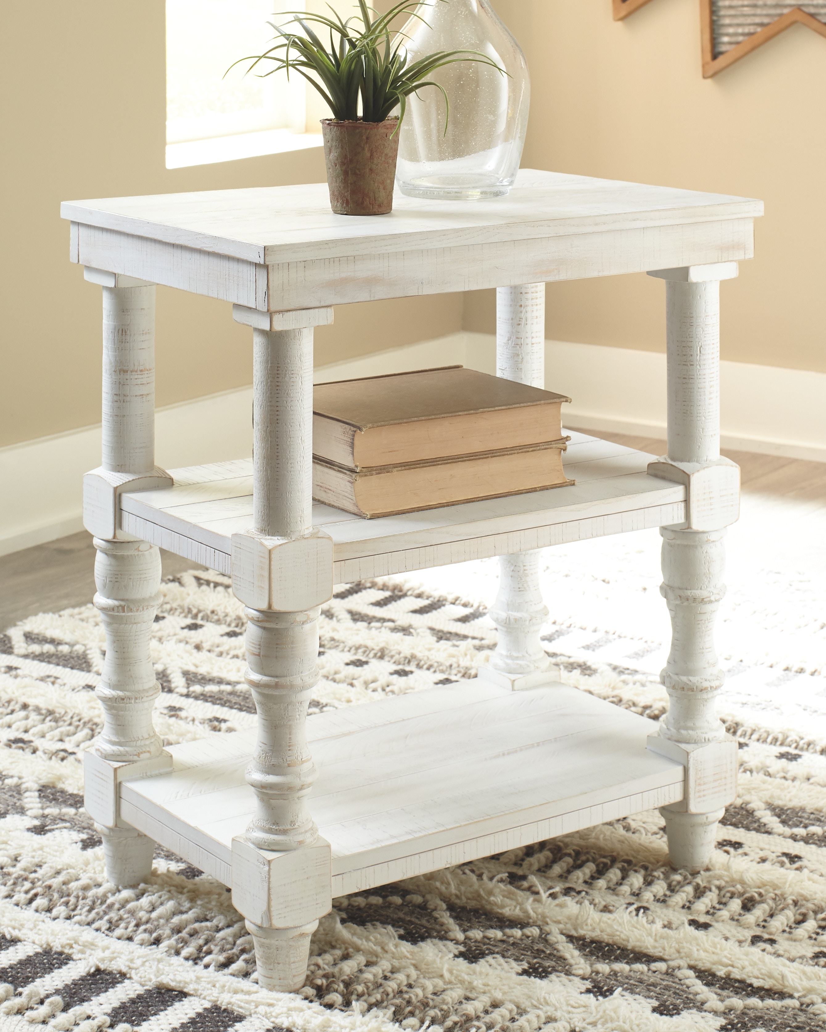 Signature Design By Ashley Living Room Dannerville Accent Table A4000276 Markson S Furniture