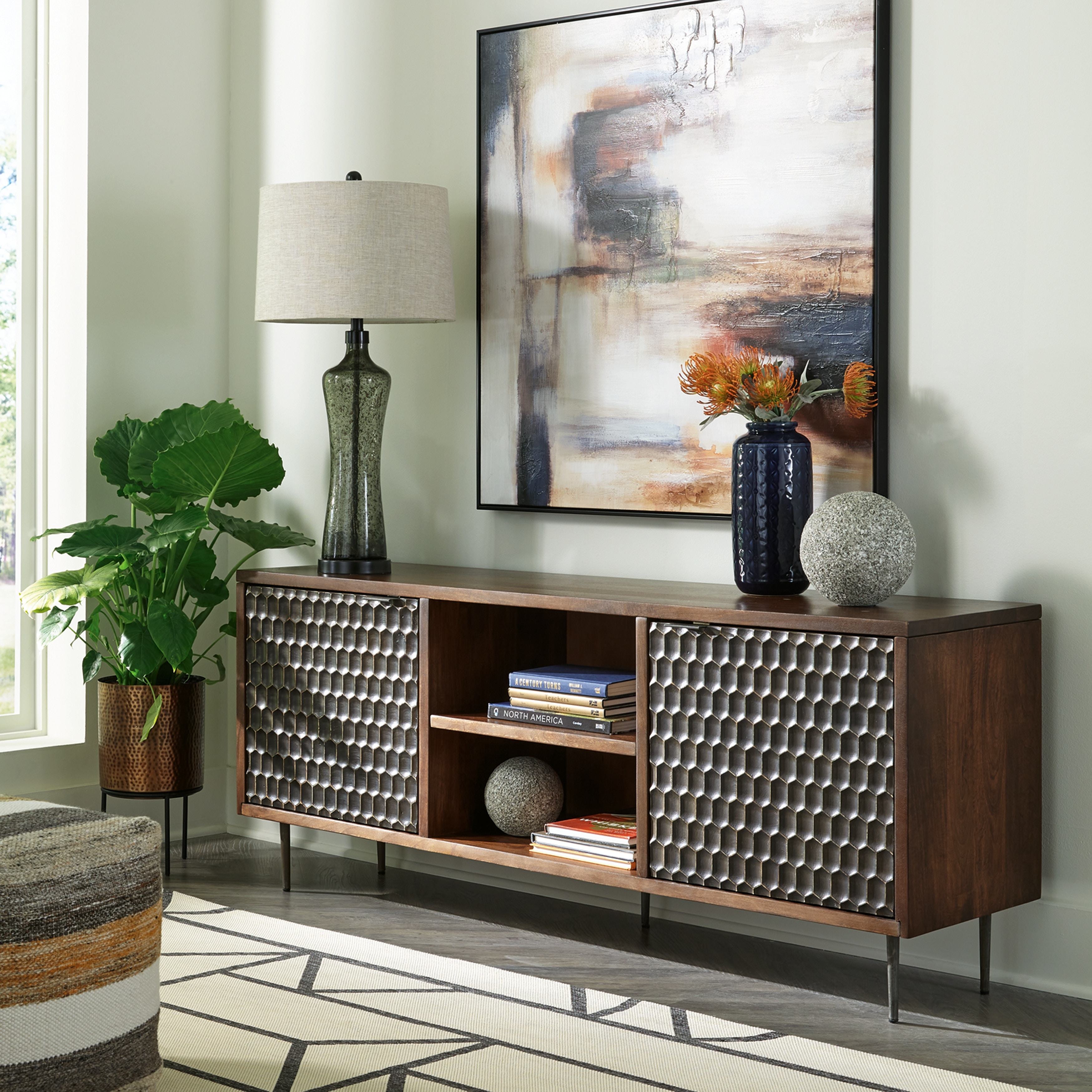 Signature Design by Ashley Living Room Doraley Accent Cabinet