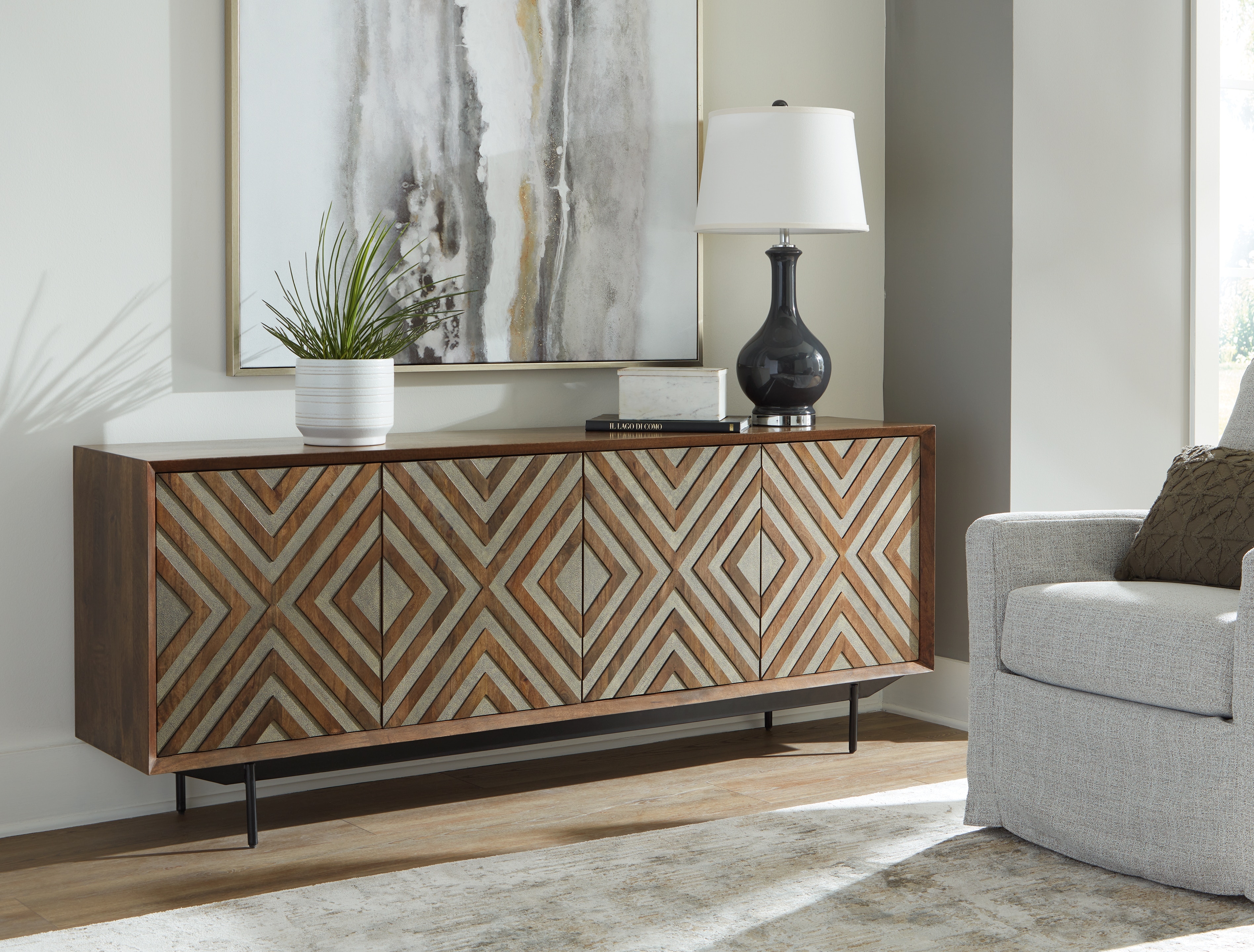 Signature Design by Ashley Living Room Dreggan Accent Cabinet