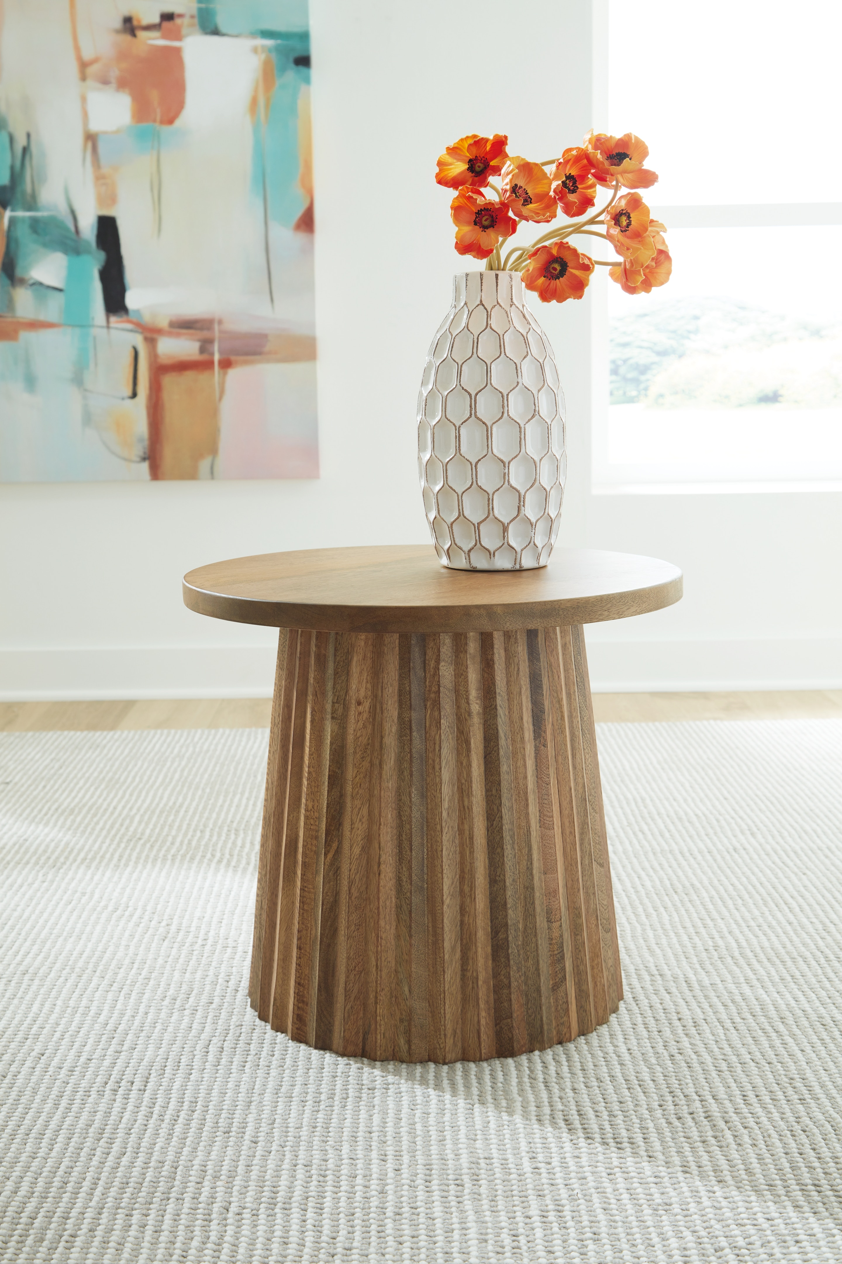 Signature Design by Ashley Living Room Ceilby Accent Table