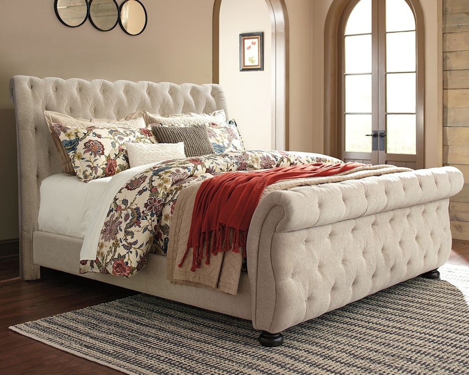 Signature Design By Ashley Bedroom Willenburg Queen Upholstered Sleigh Bed B643b3 Furniture