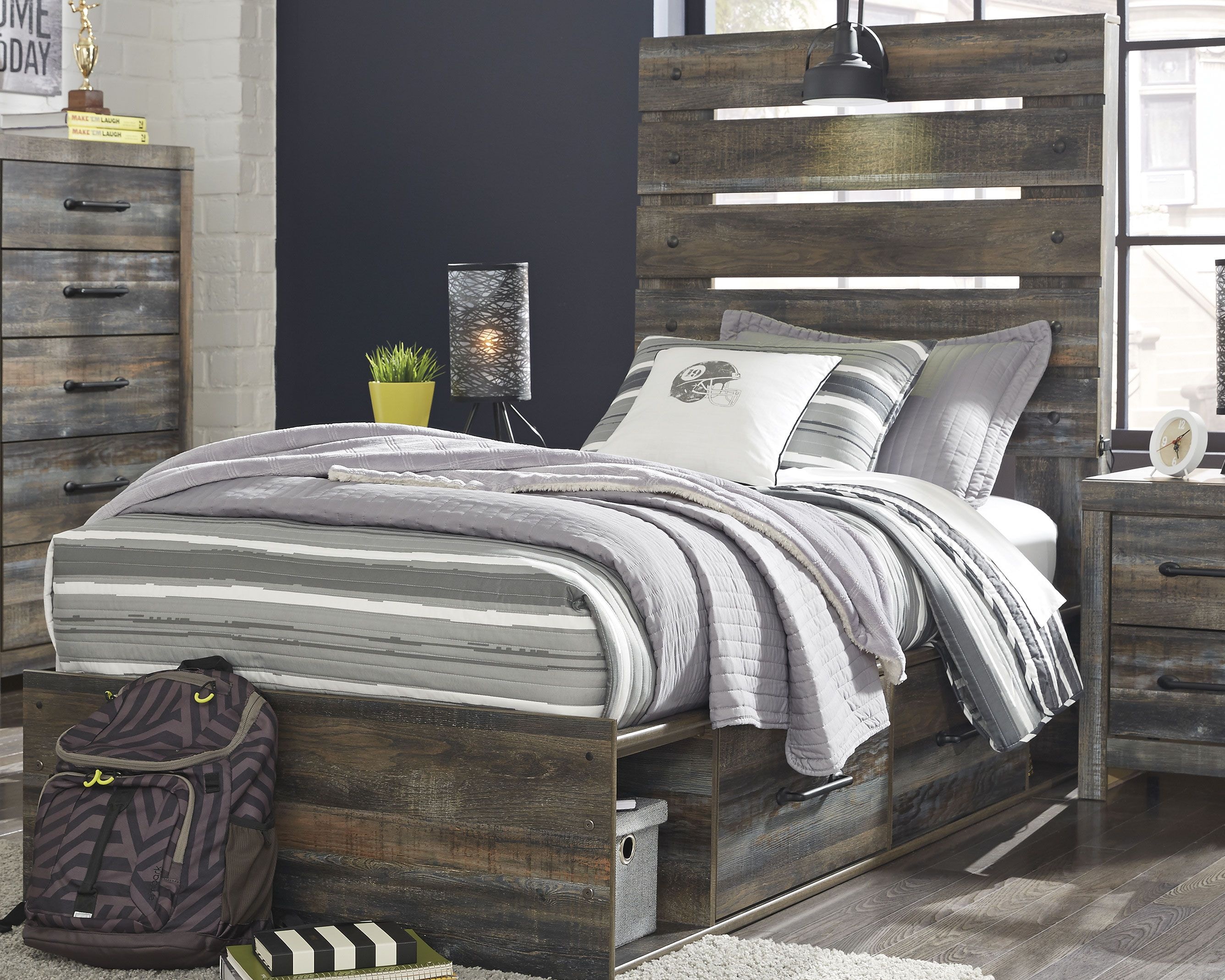 Drystan twin outlet panel bed