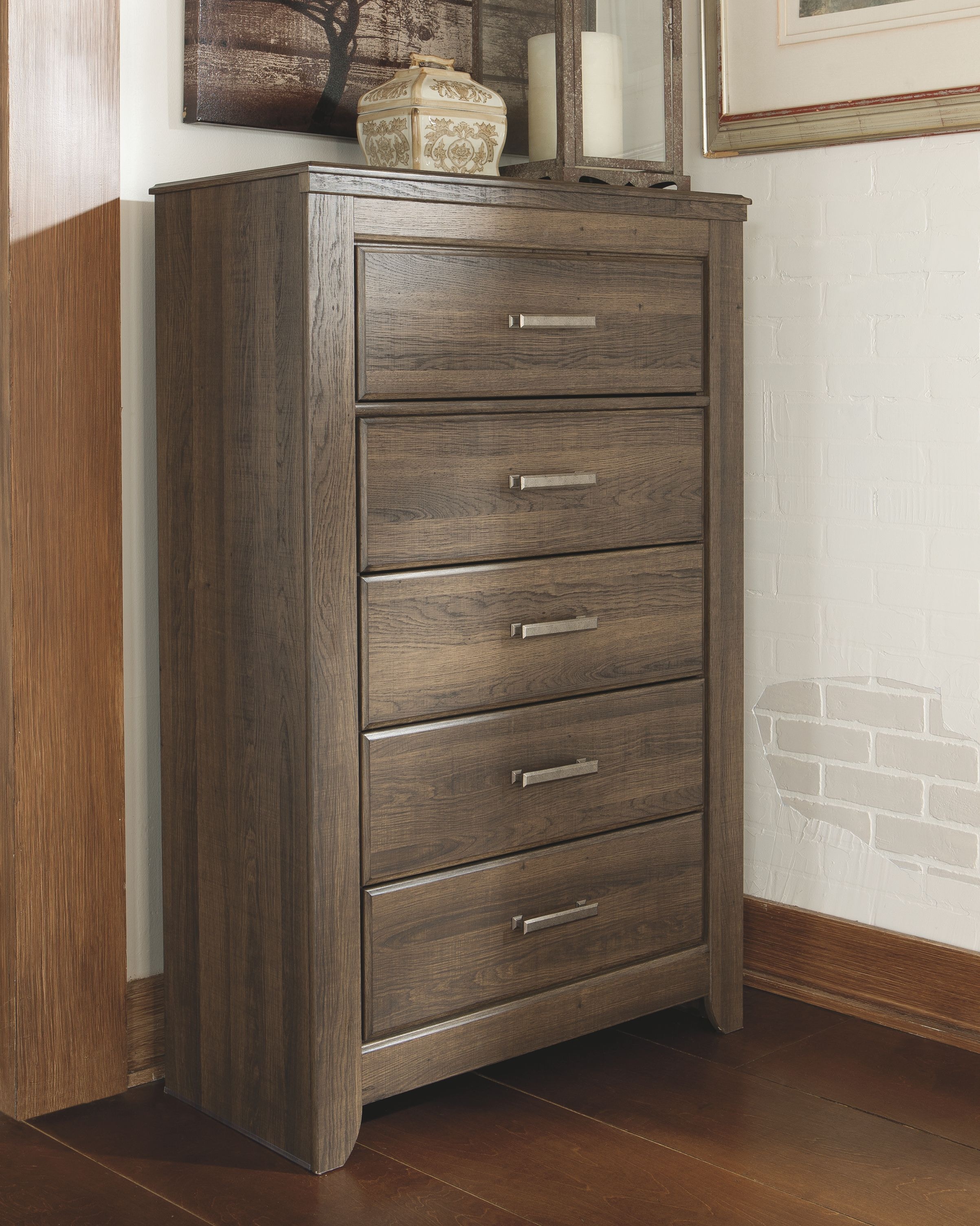 Signature Design by Ashley Bedroom Juararo Chest of Drawers