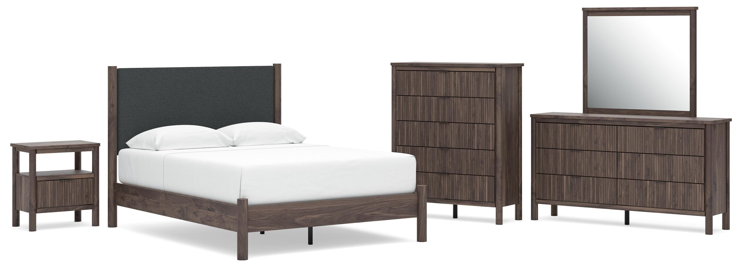 Signature Design by Ashley 7-Piece Bedroom Package PKG022696