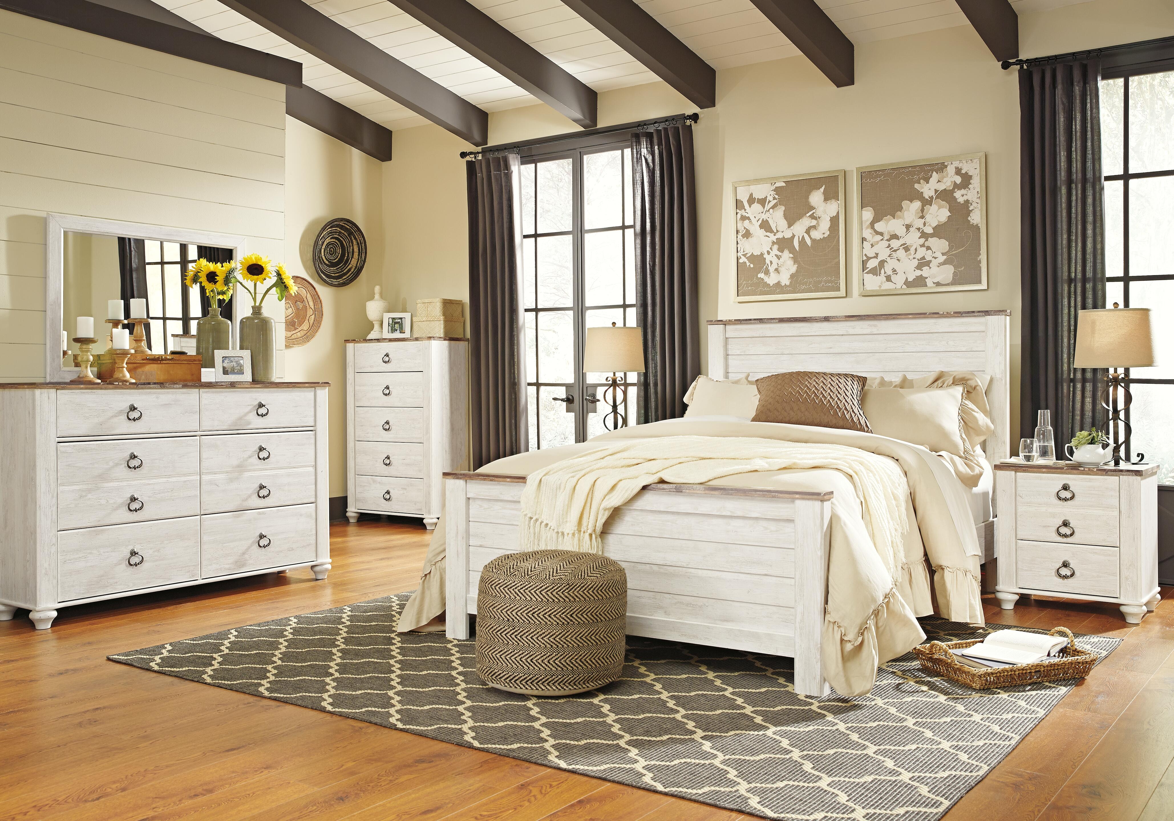 美品　SWINSWING オフホワイトジレ Signature Design by Ashley Bedroom Willowton Nightstand B267-92