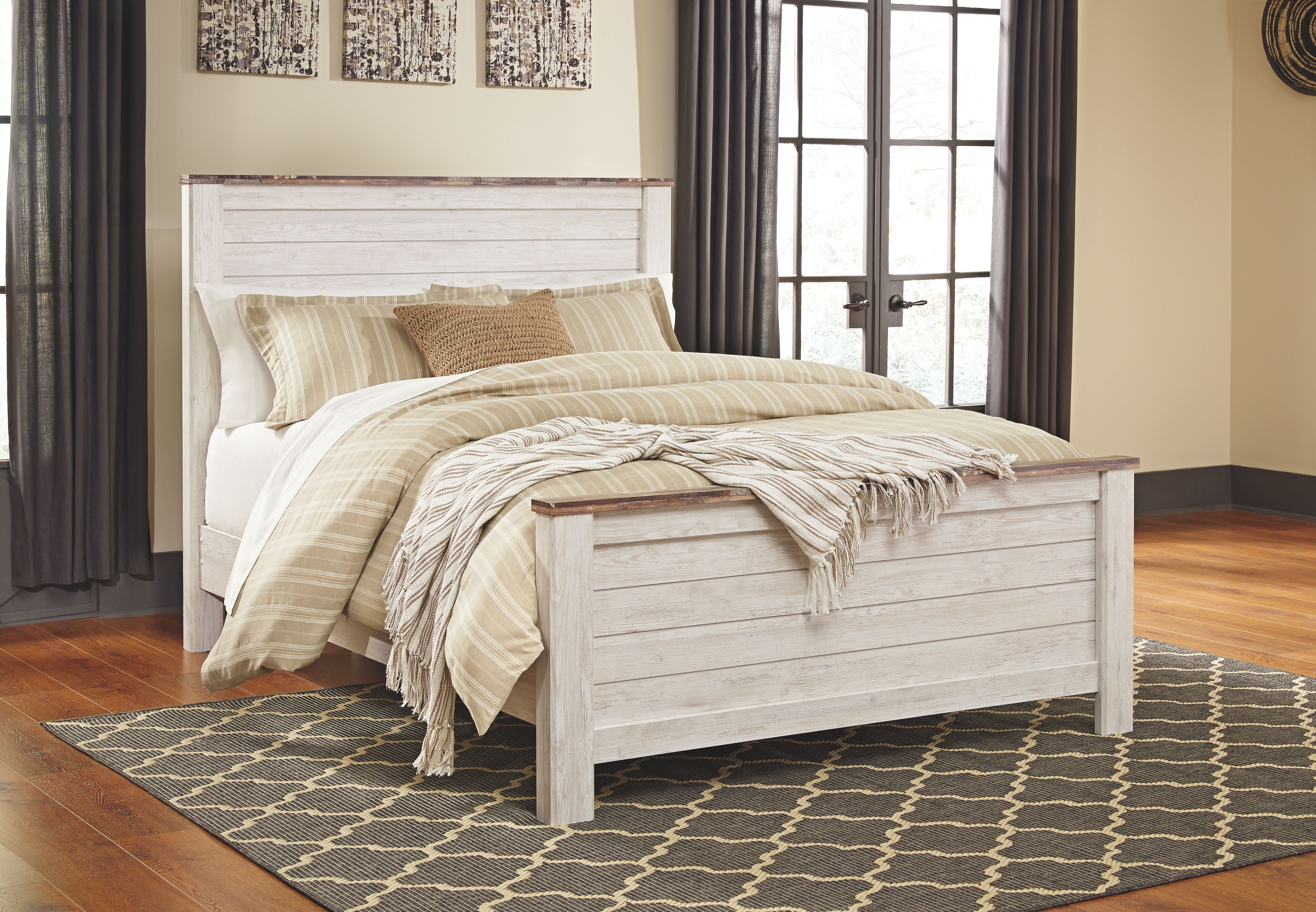 Signature Design by Ashley Bedroom Willowton Queen Panel Bed