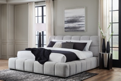 Signature Design by Ashley Bedroom Jesstean King Upholstered Bed