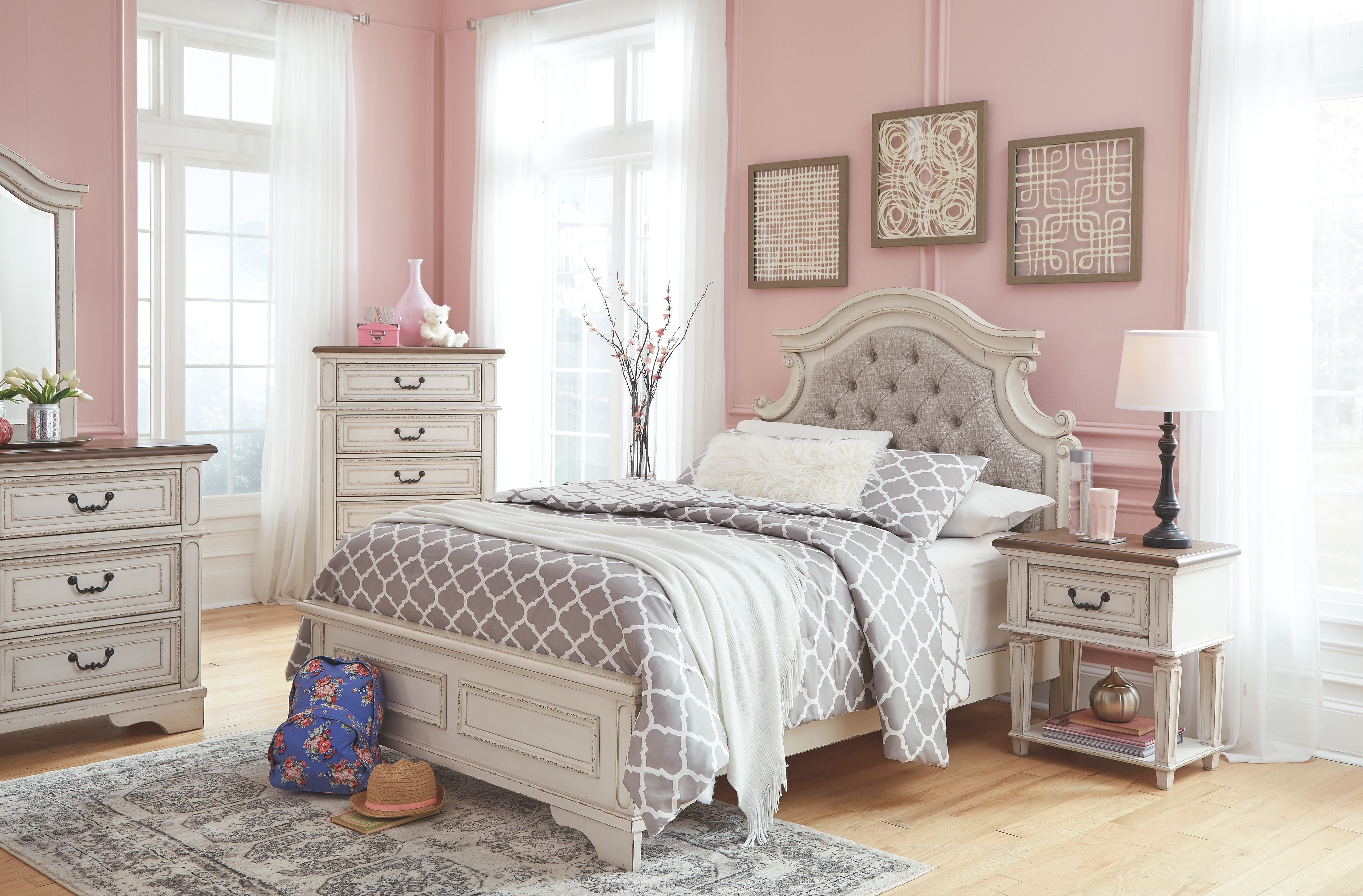 Signature Design by Ashley Bedroom Realyn Full Panel Bed B743B14 Cozy Living Inc. Pickering, ON