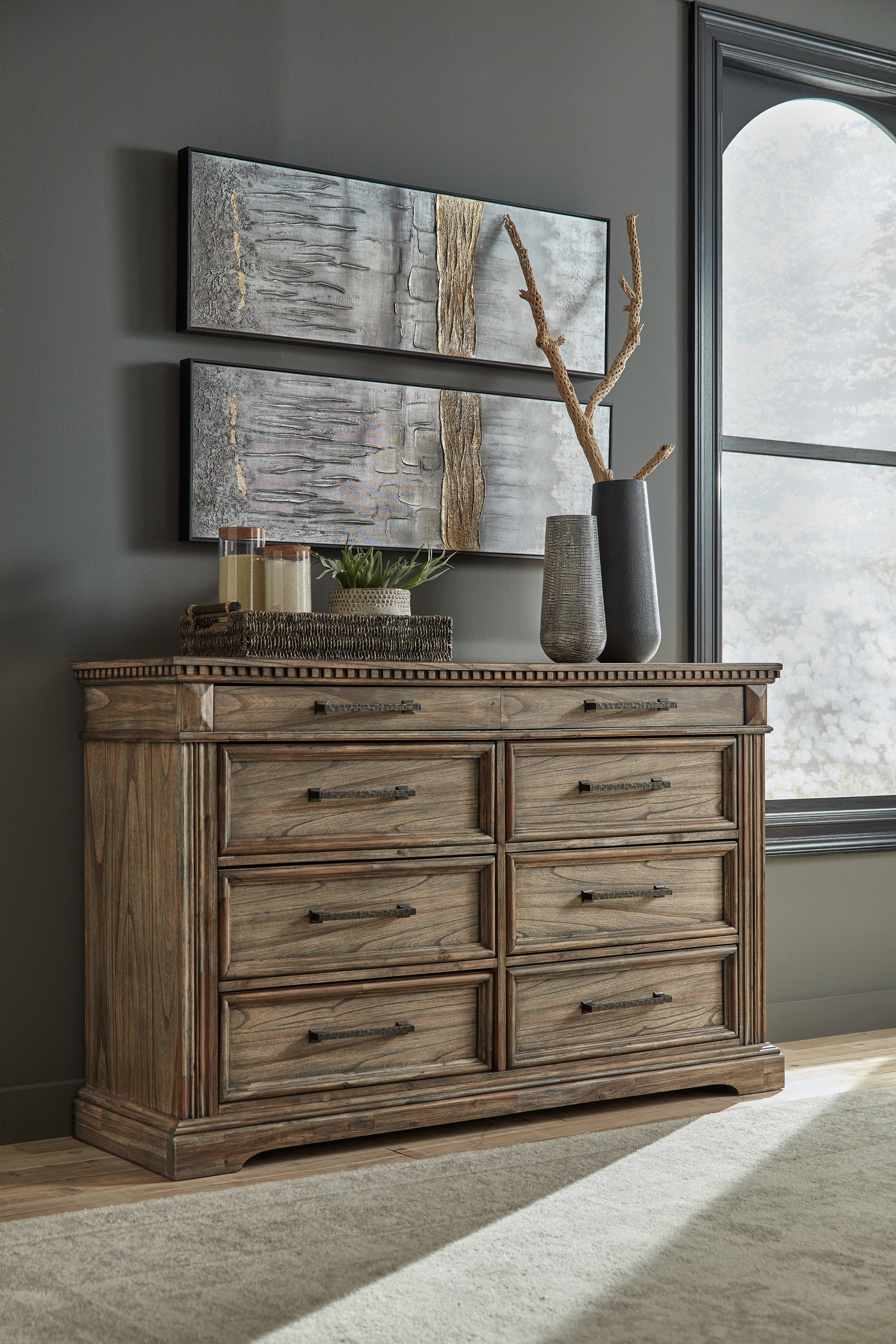 Signature Design by Ashley Bedroom Markenburg Dresser B770