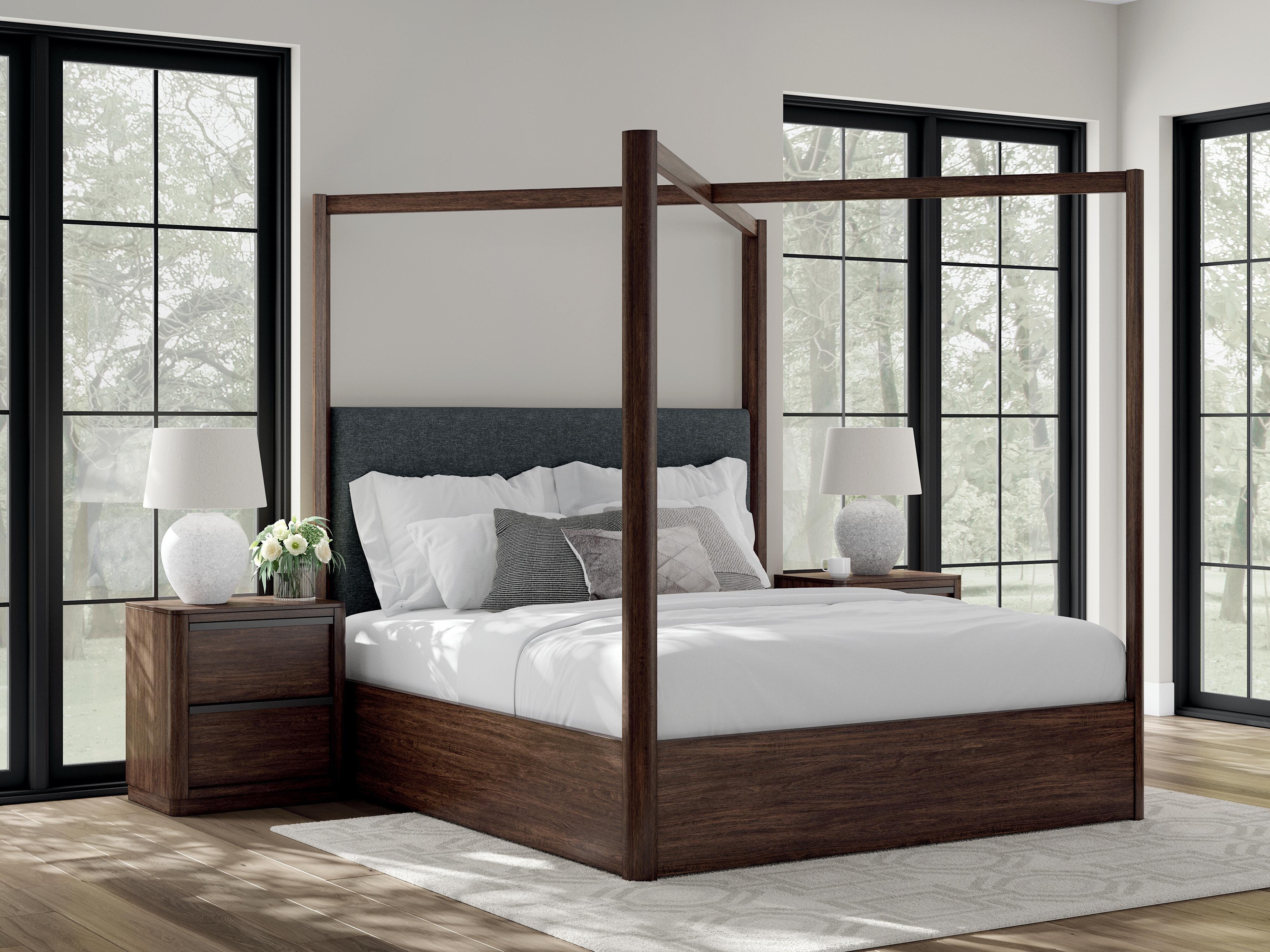 Signature Design by Ashley Bedroom Kendamor California King Canopy