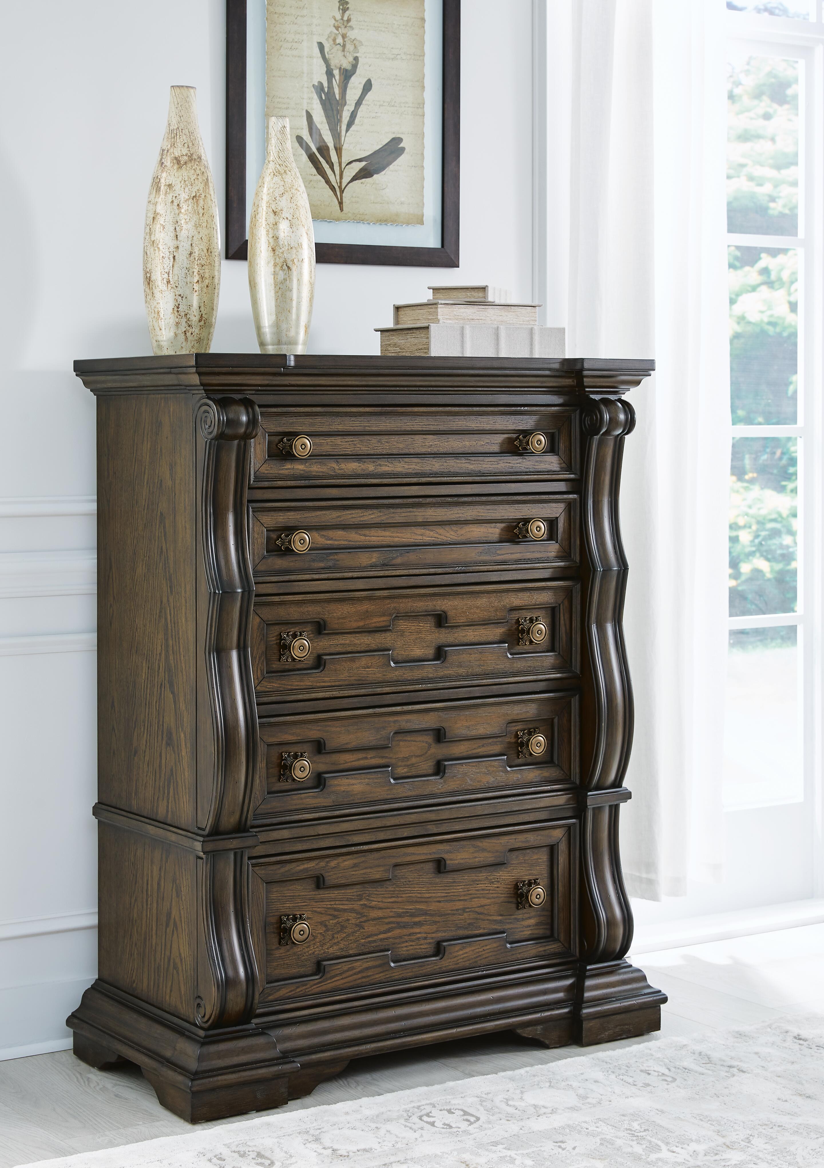 Signature Design by Ashley Bedroom Maylee Chest of Drawers B947-46