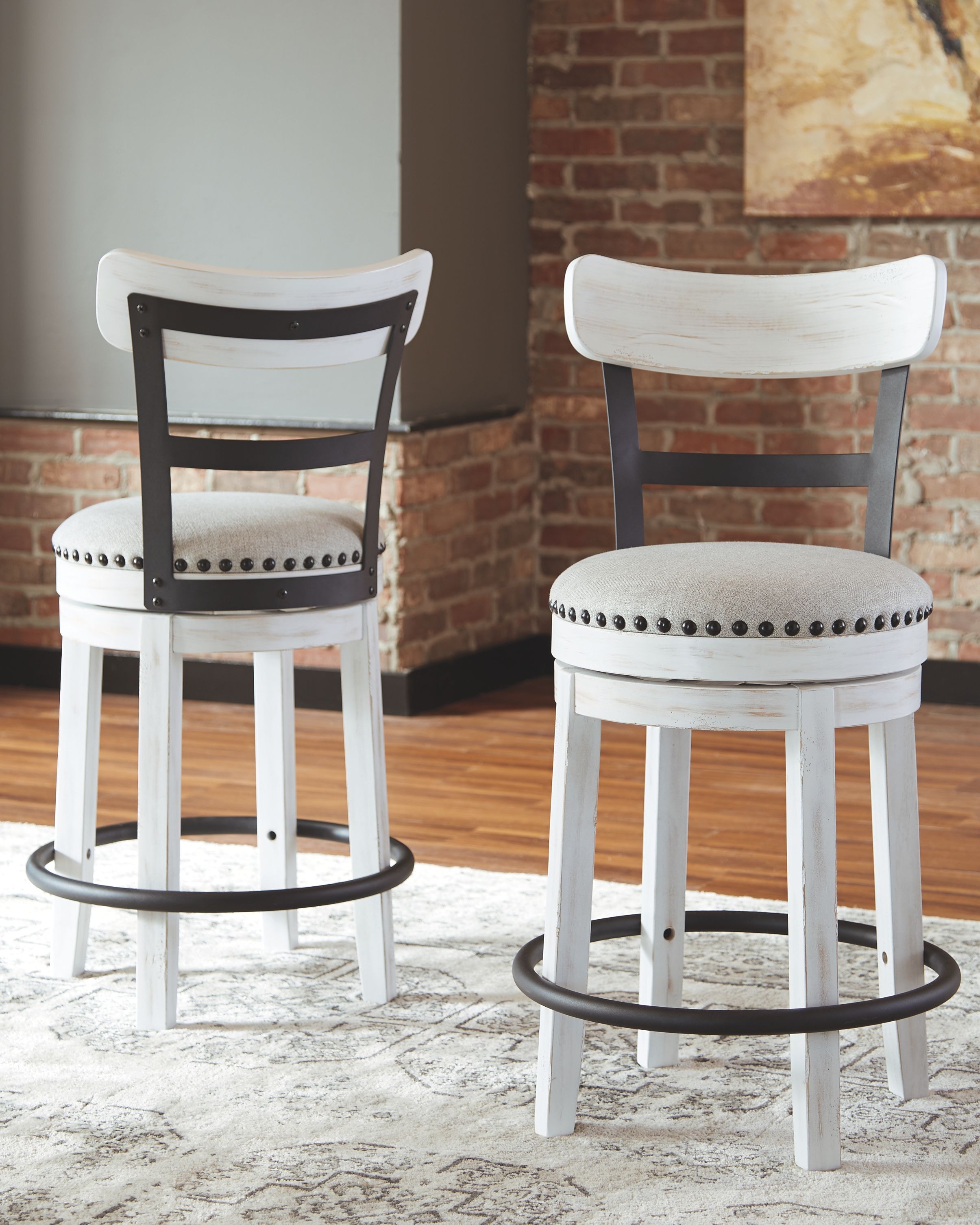 Counter height deals swivel barstool