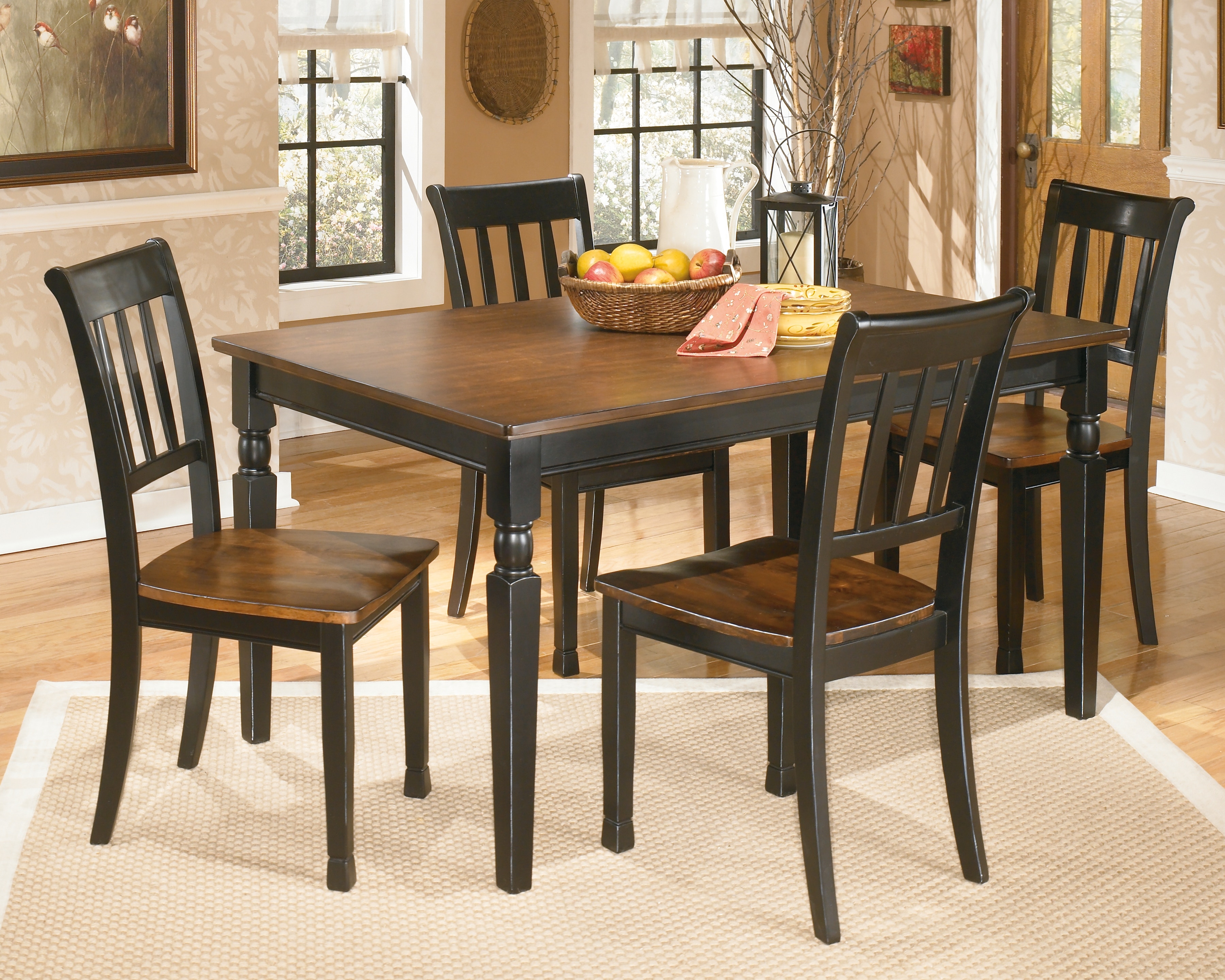 Signature Design by Ashley Casual Dining 5-Piece Dining