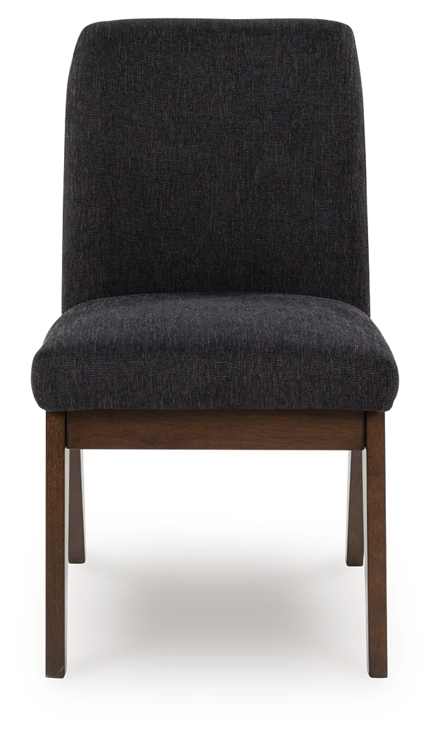 Signature Design by Ashley Casual Dining Kendamor Dining Chair