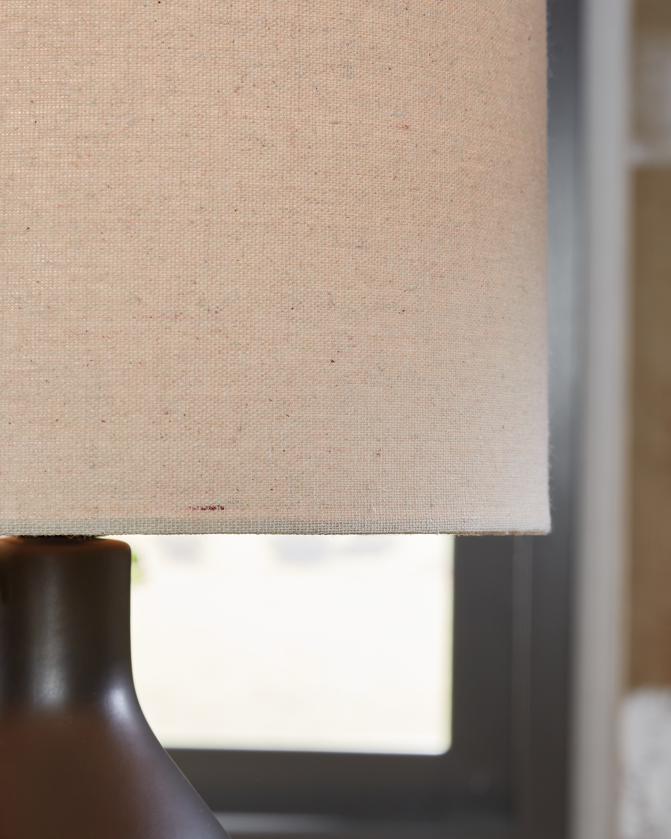 Signature Design by Ashley Table and Floor Lamps Garinton Table