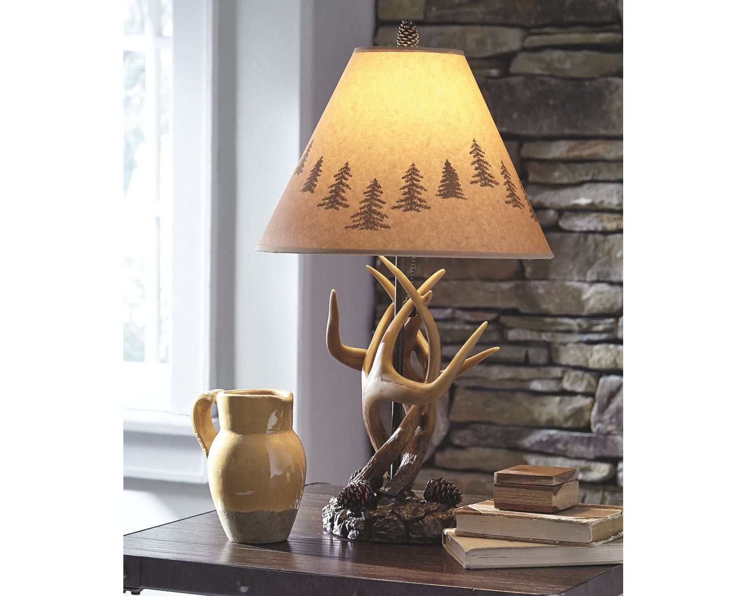 lamp with deer horns