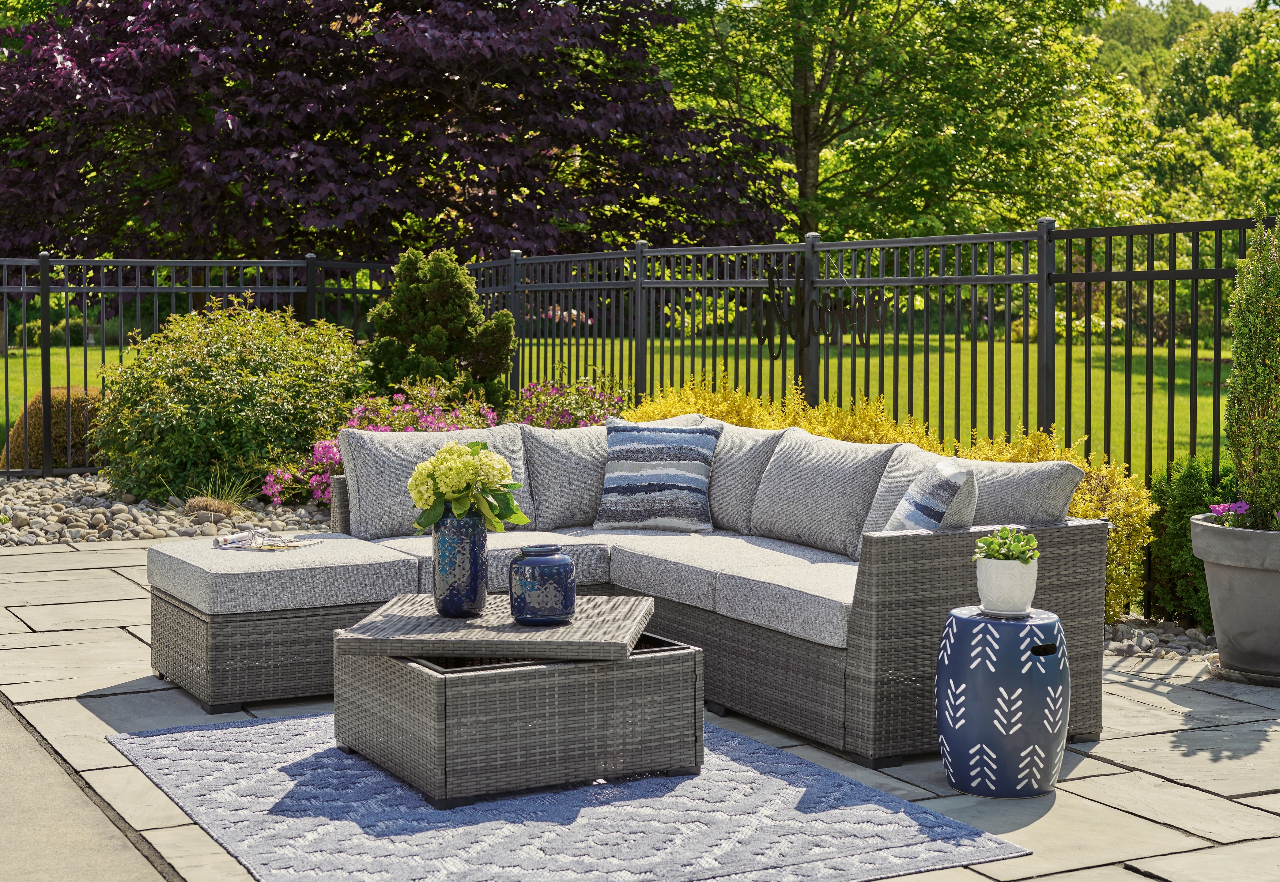 Signature Design by Ashley Outdoor Furniture Petal Road Outdoor 