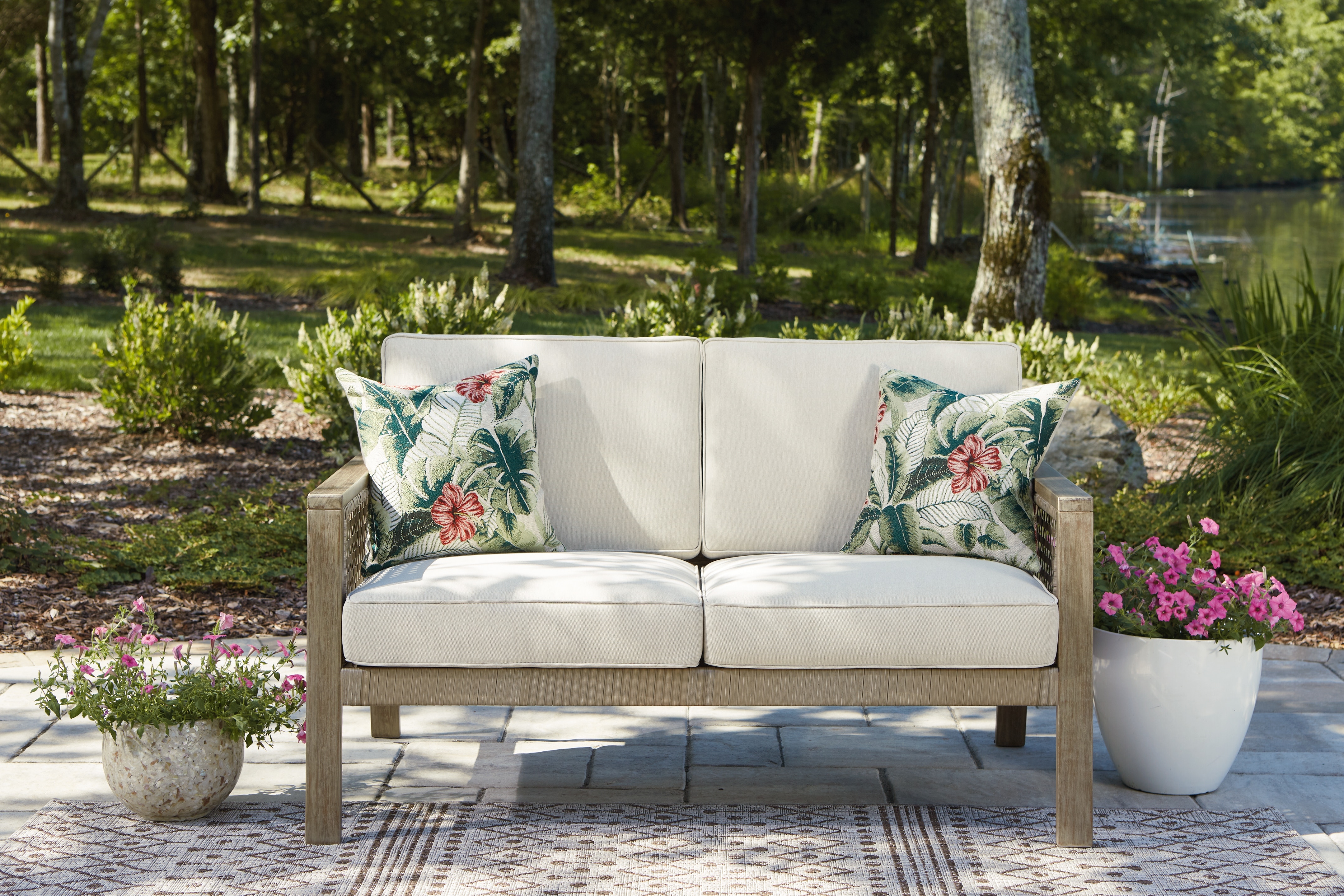 Signature Design by Ashley Outdoor Furniture Barn Cove Loveseat