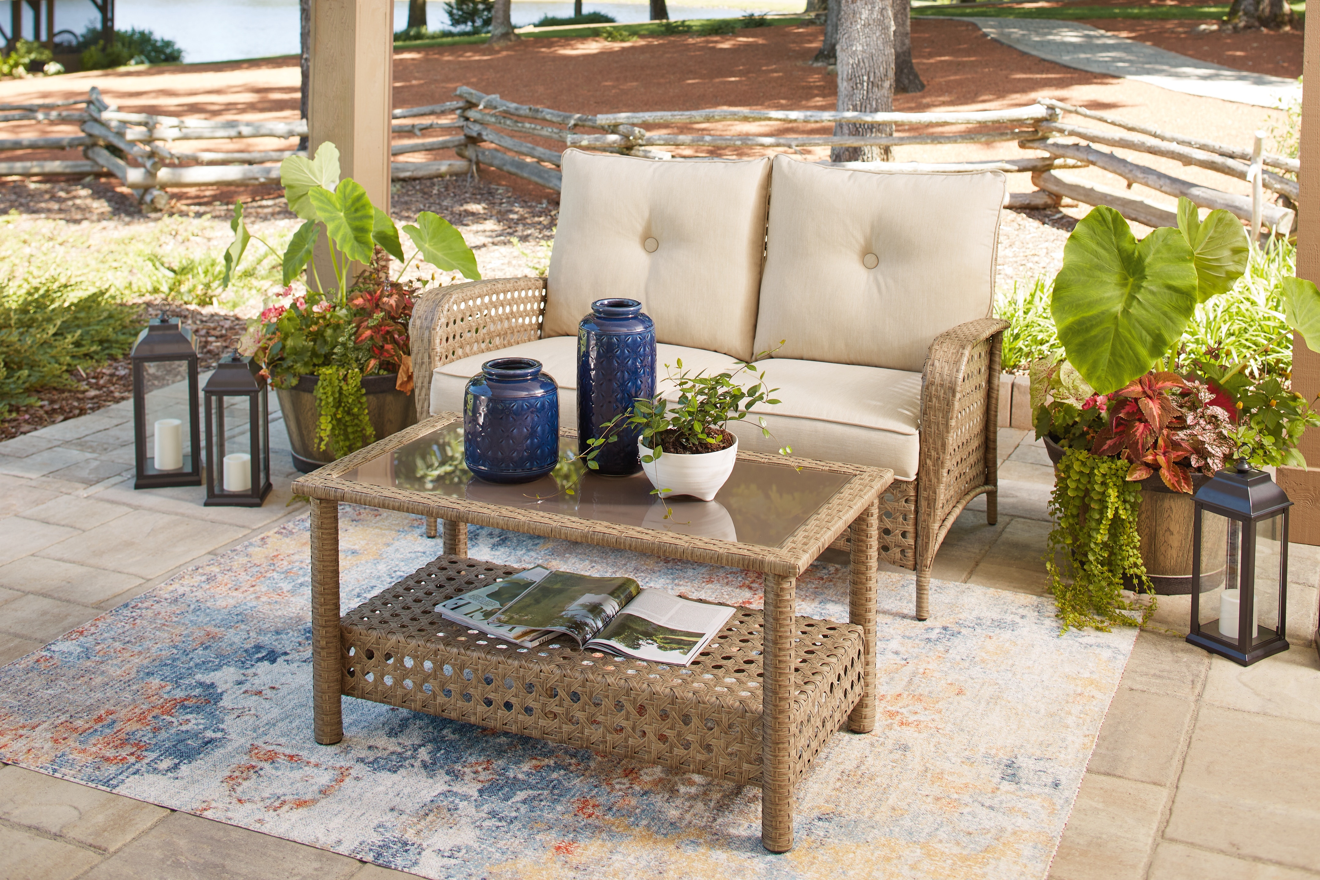 Signature Design by Ashley Outdoor Furniture Braylee Outdoor Loveseat with Table Set of 2