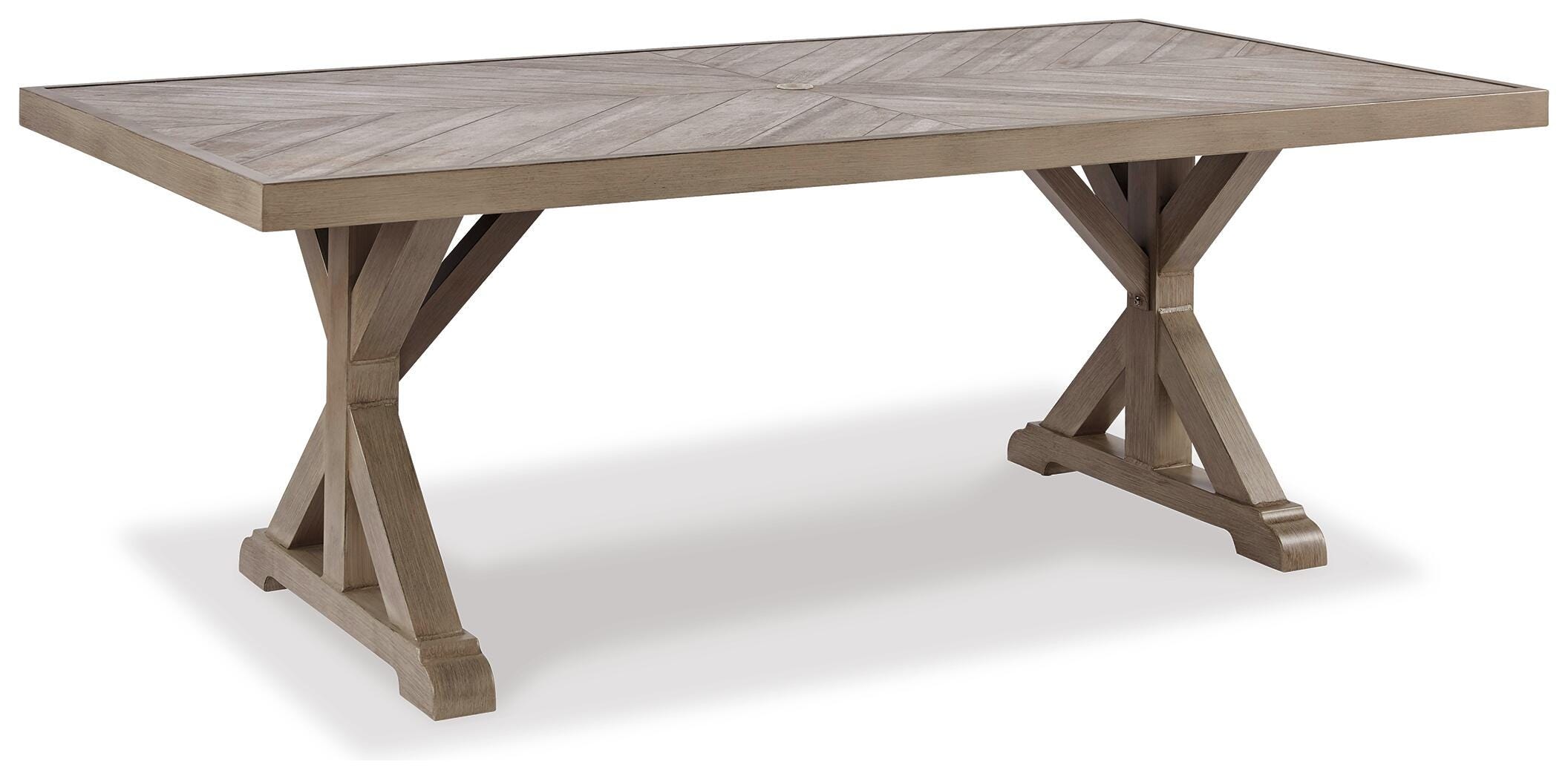 Signature Design by Ashley Outdoor Furniture Beachcroft Outdoor