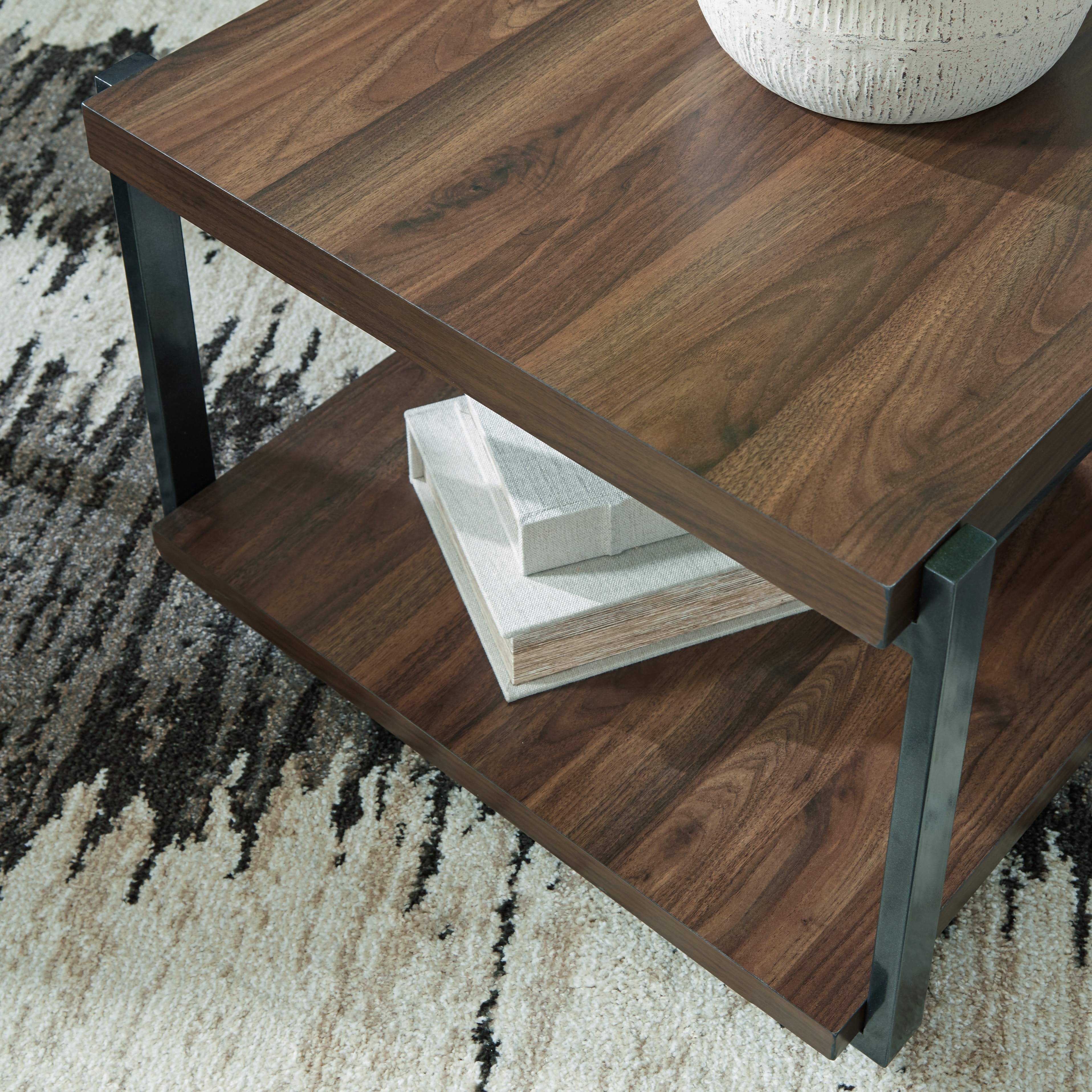 Signature Design by Ashley Living Room Trindwick Table (Set