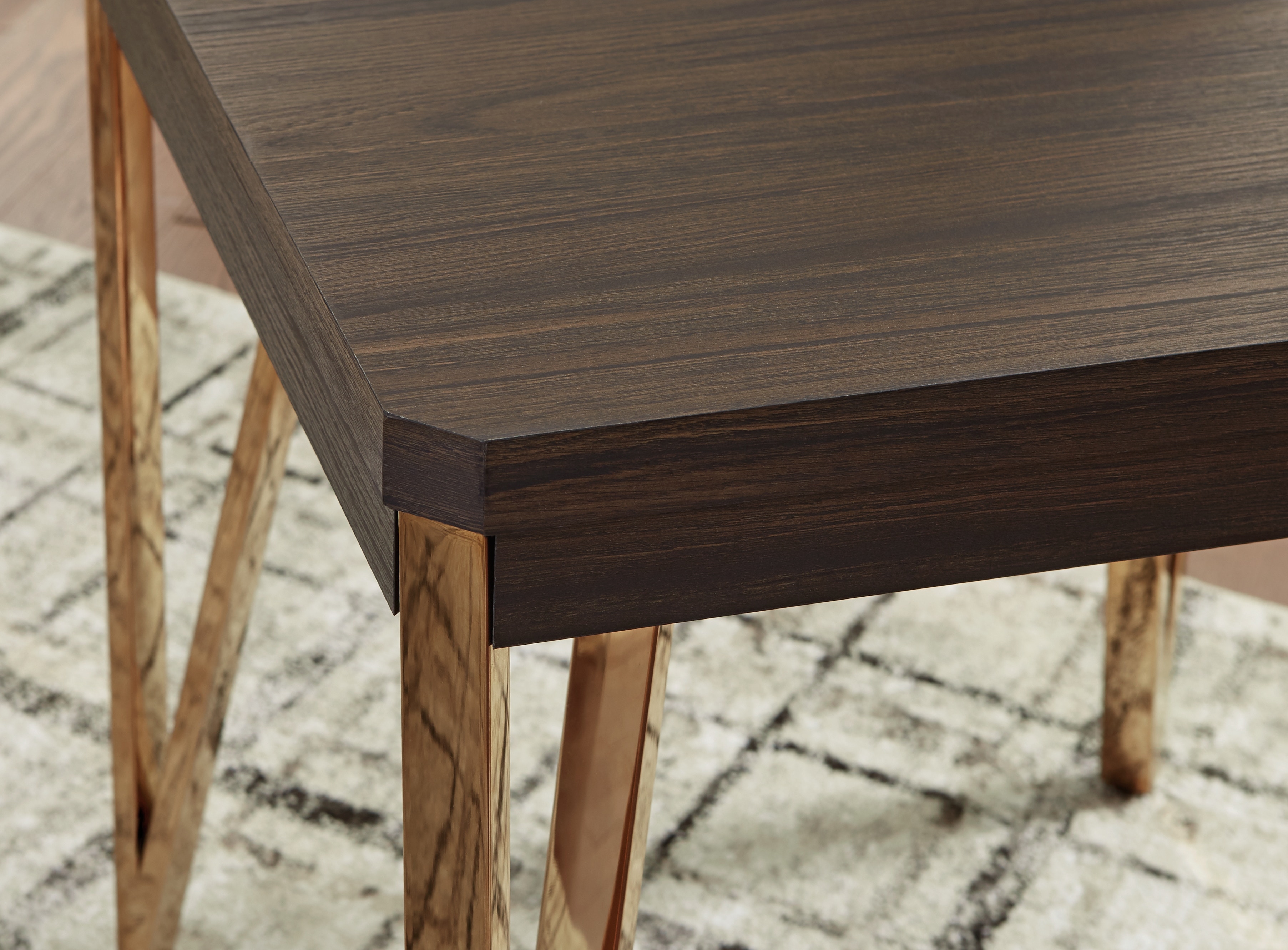 Signature Design by Ashley Living Room Bandyn Table (Set of 3