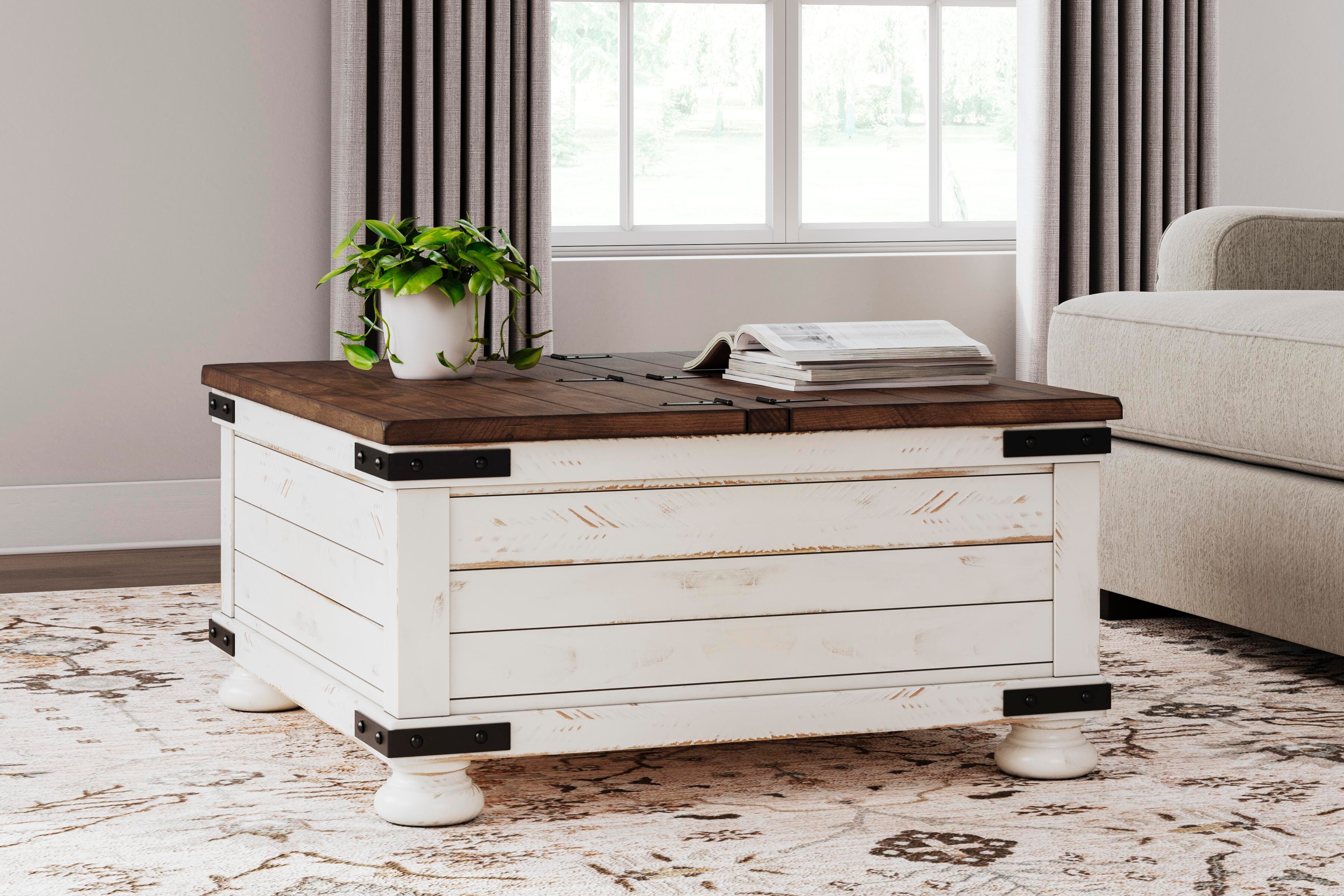 Signature Design by Ashley Living Room Wystfield Coffee Table T459