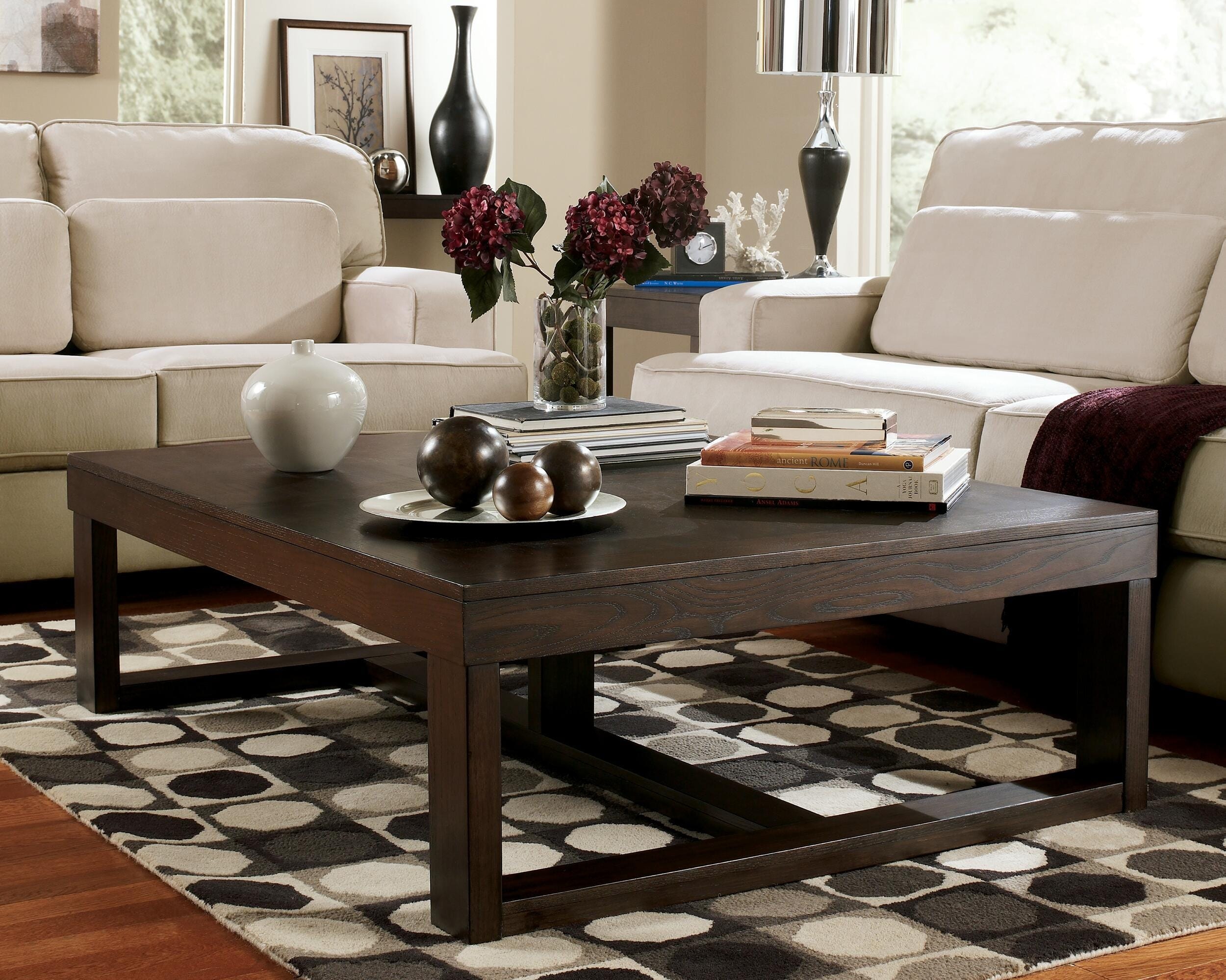 Signature Design by Ashley Living Room Watson Coffee Table T481-1