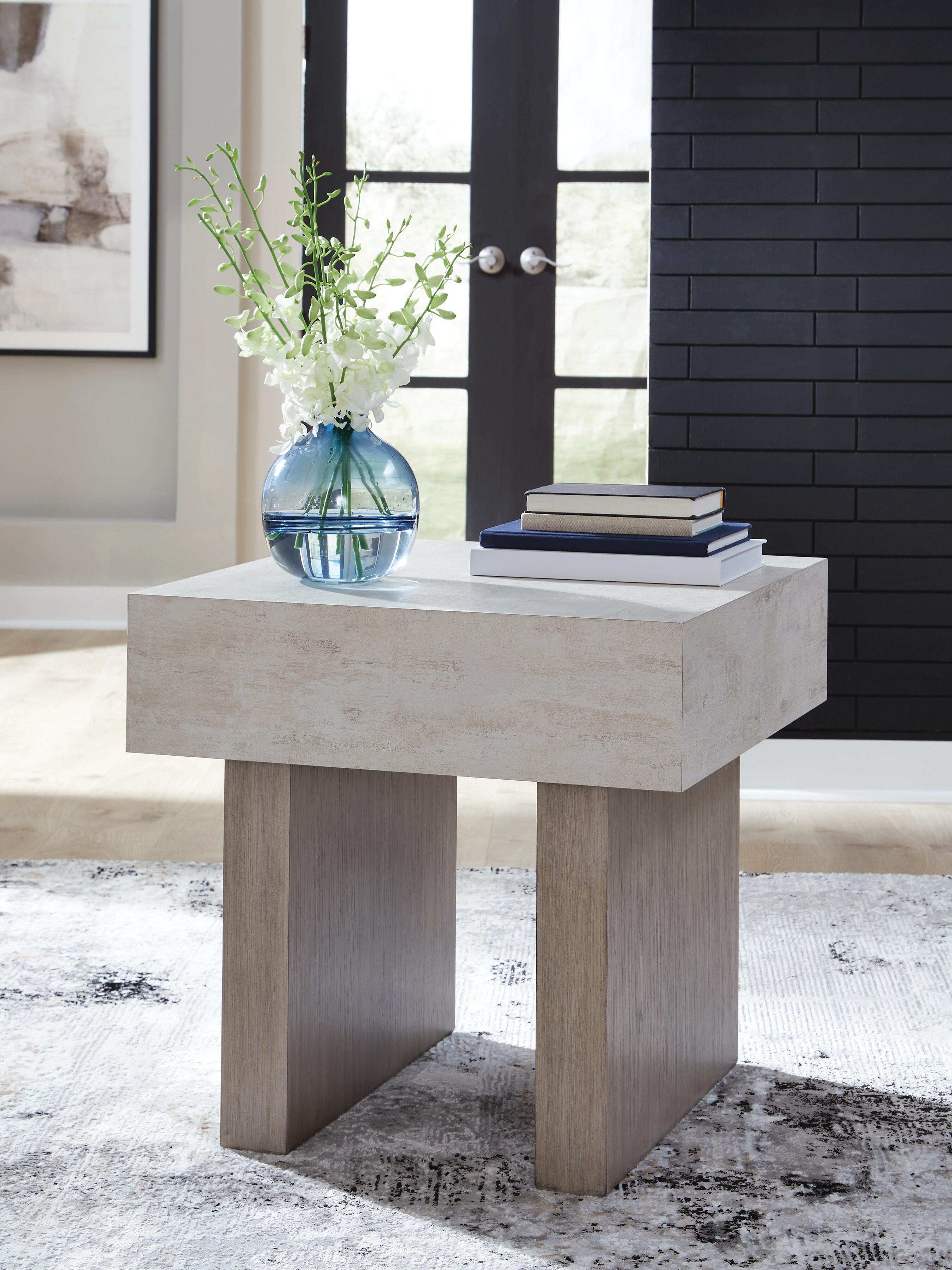 ゼルレ Ashley Living Room Jorlaina End Table T622-2 - Tar Heel Furniture