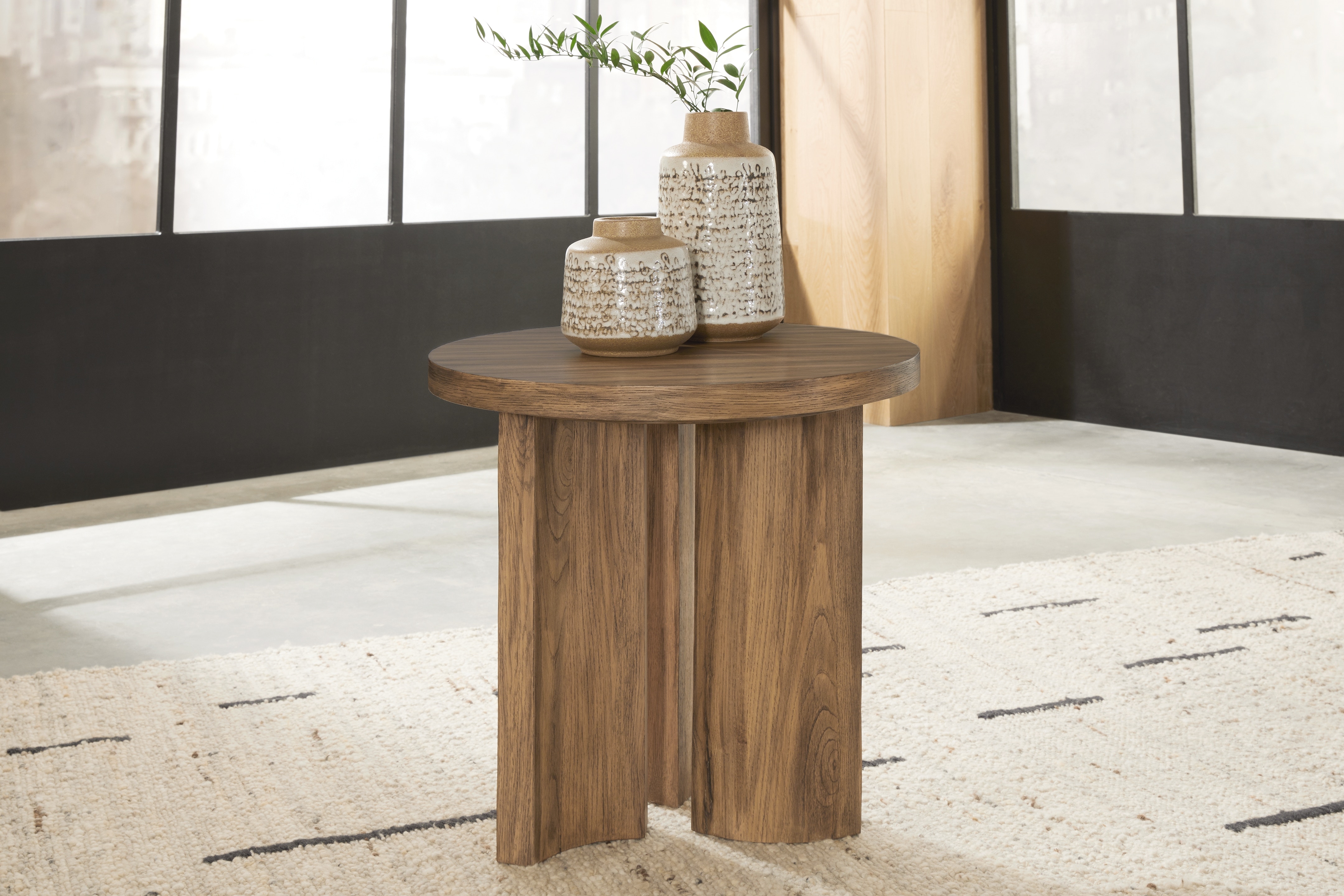 Signature Design by Ashley Living Room Austanny End Table T683-6