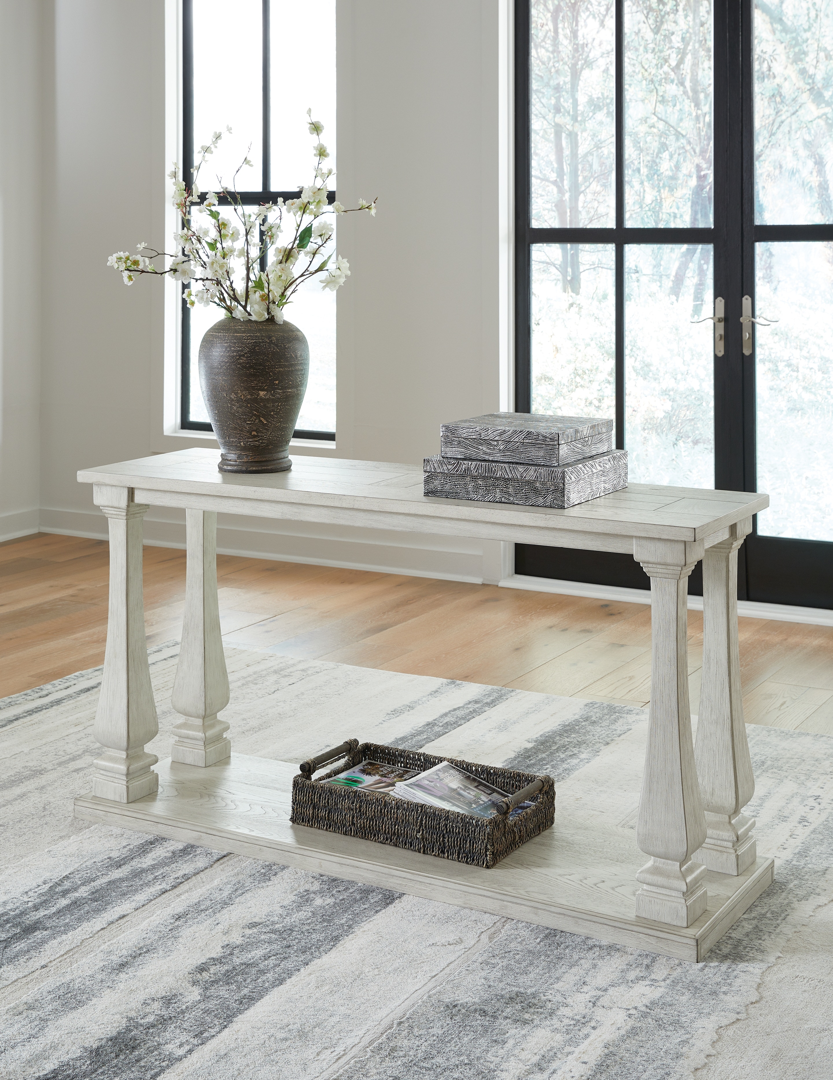 Ashley Arlendyne Arlendyne Sofa Table T747-4 - Portland, OR | Key