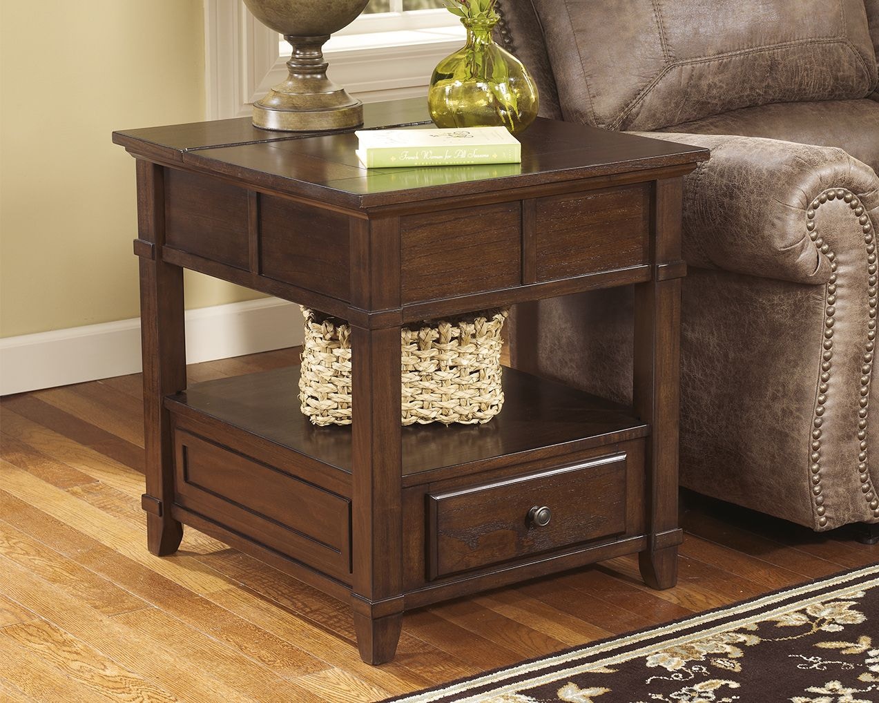 ashley gately coffee table