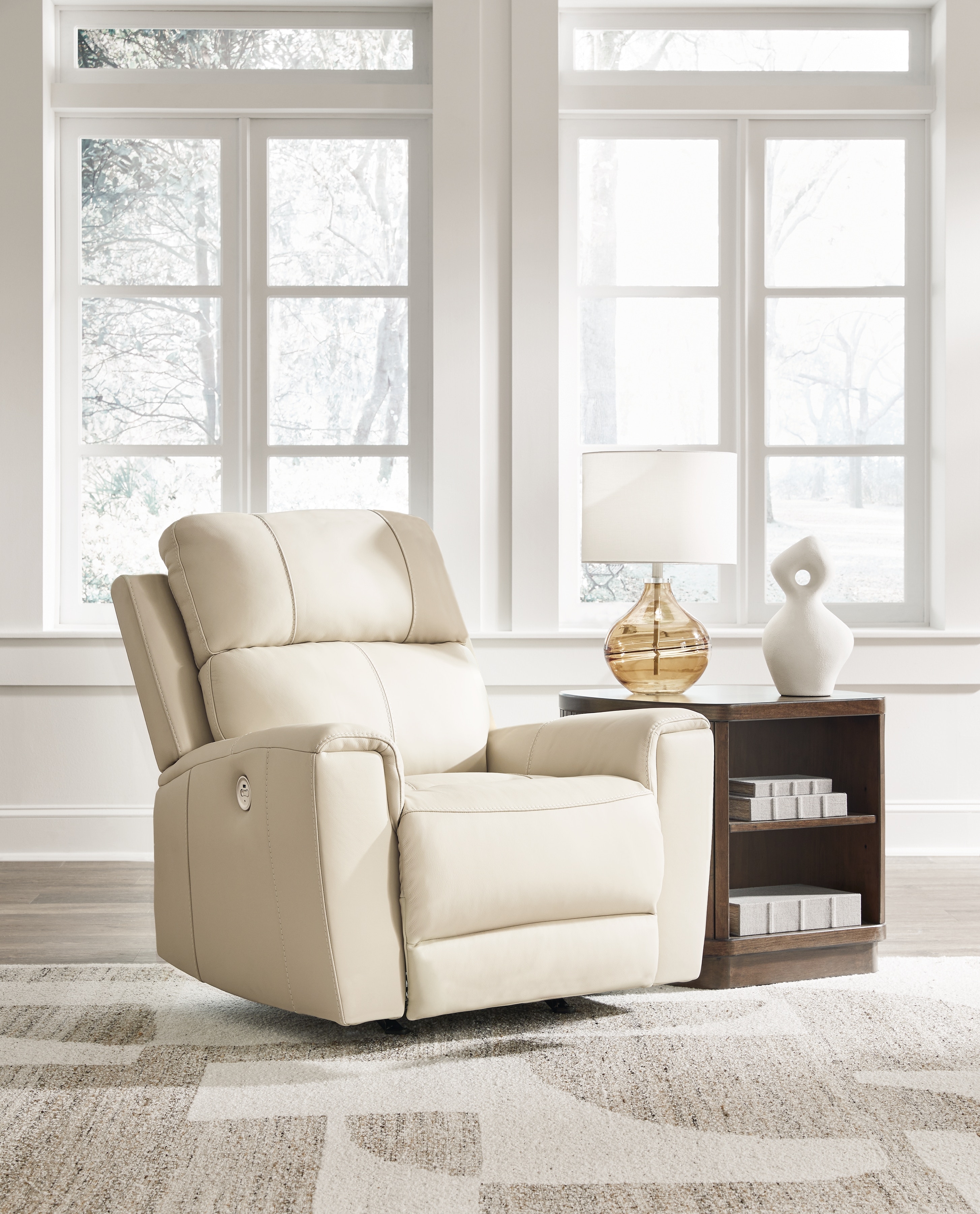Signature Design by Ashley Living Room Dahlmoore Power Recliner