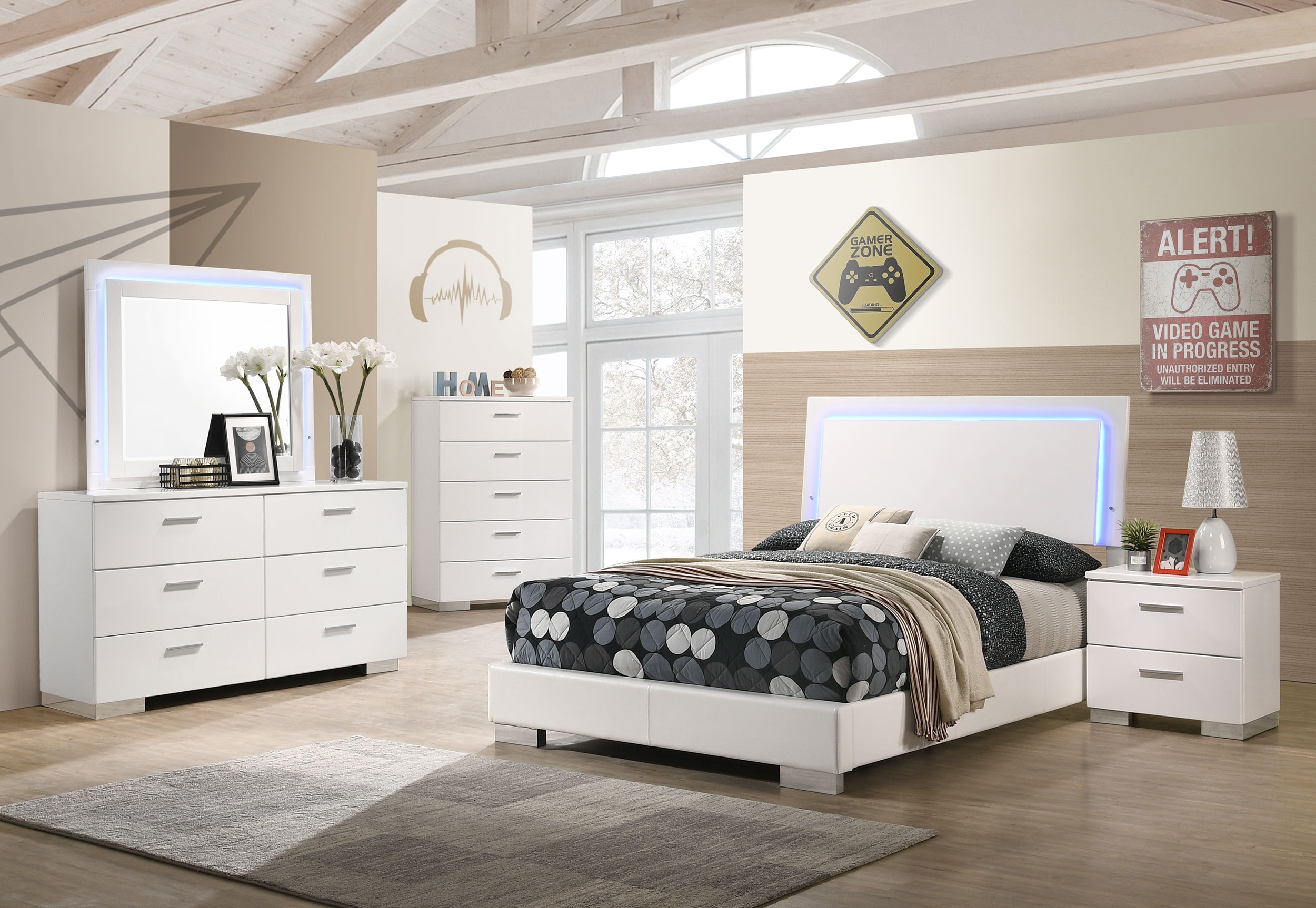 Coaster Bedroom Felicity 5-piece Full Bedroom Set White High Gloss