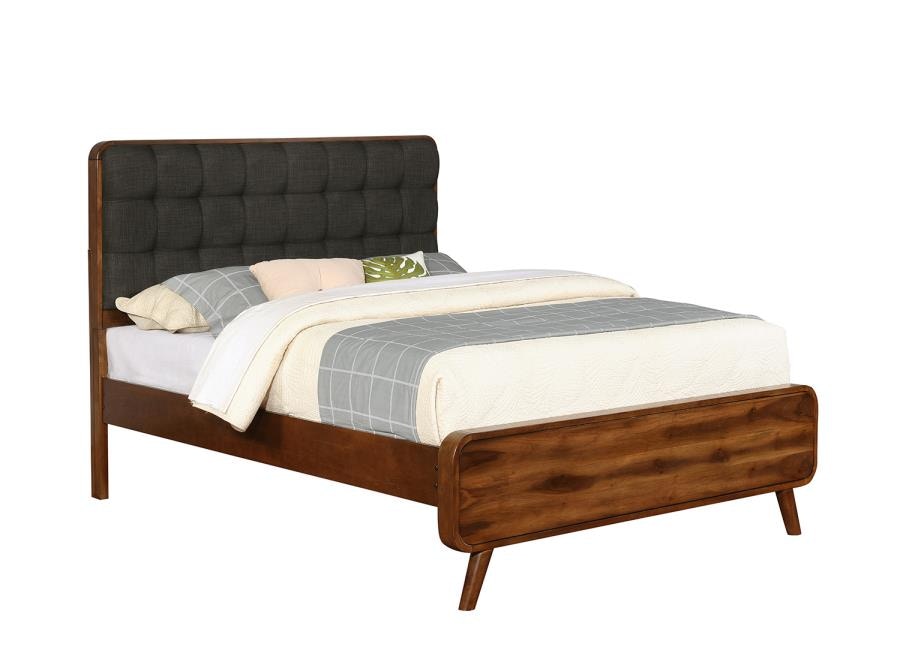 Coaster Bedroom Robyn Wood Queen Platform Bed Dark Walnut 205131Q