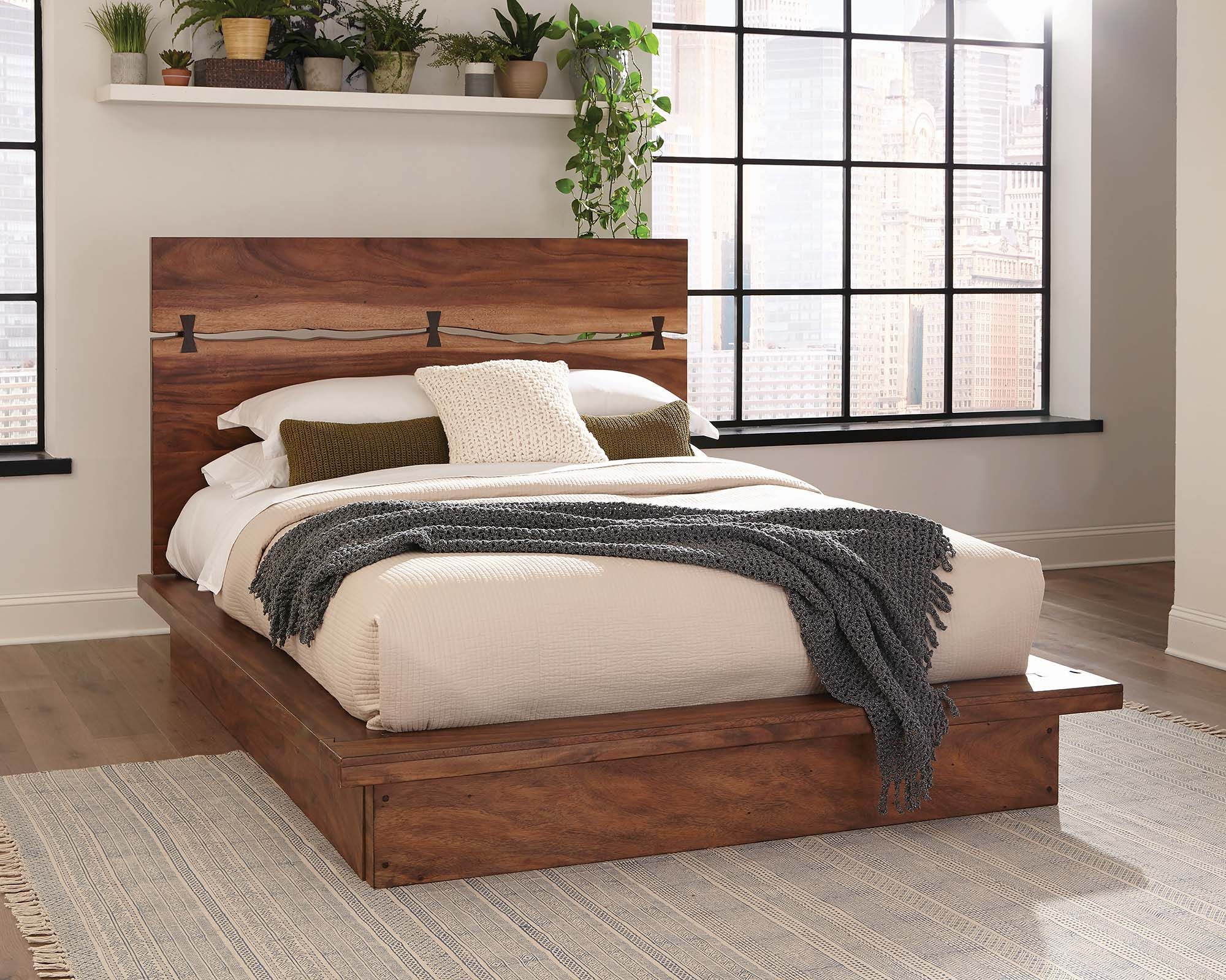 Coaster Bedroom Winslow Wood Queen Panel Bed Smokey Walnut