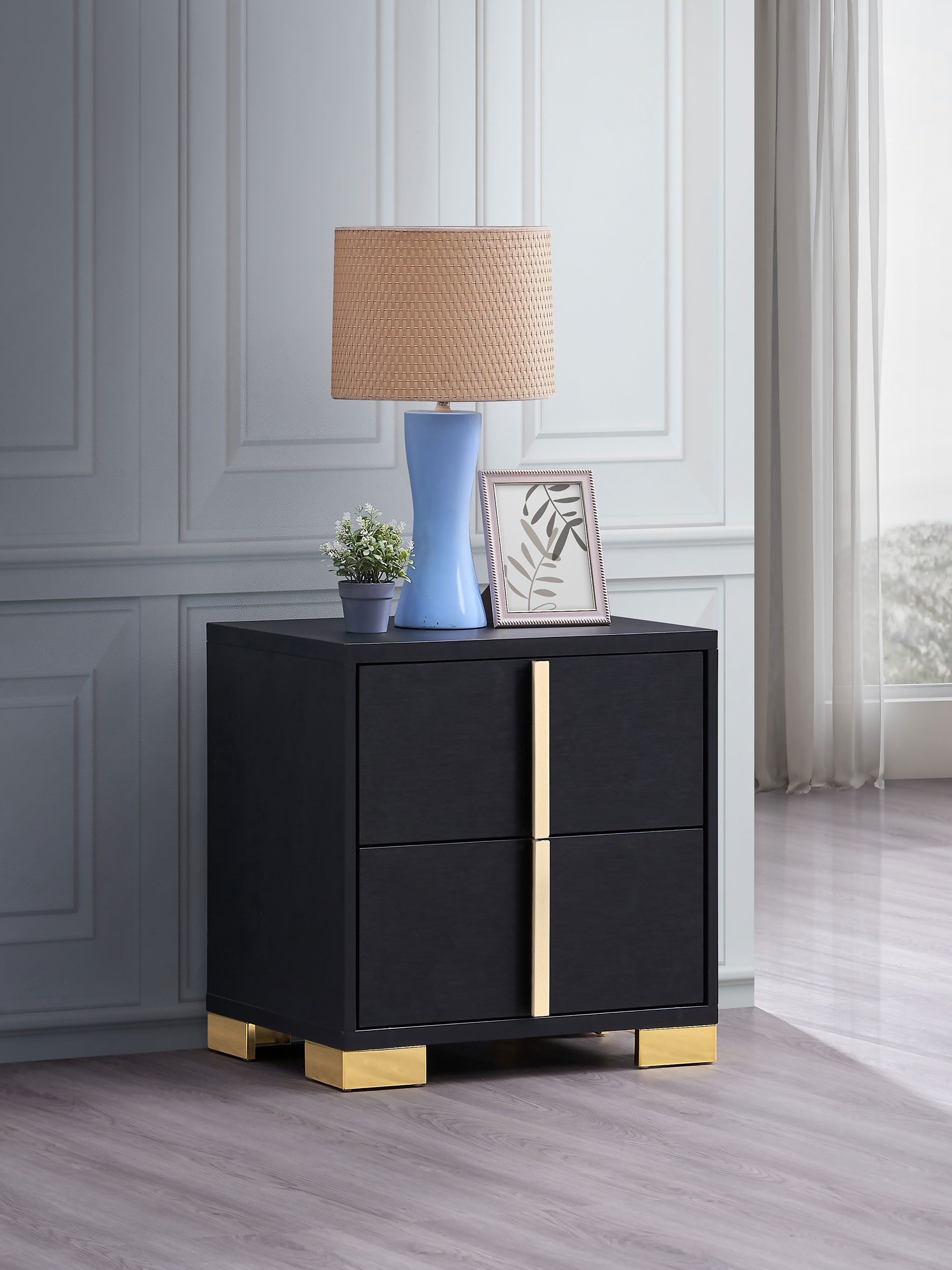 ina_nameless stand & anulus & MoonRider黒 Black Fluted Solid Wood And Oak Veneer Nightstand | 314Black-NS