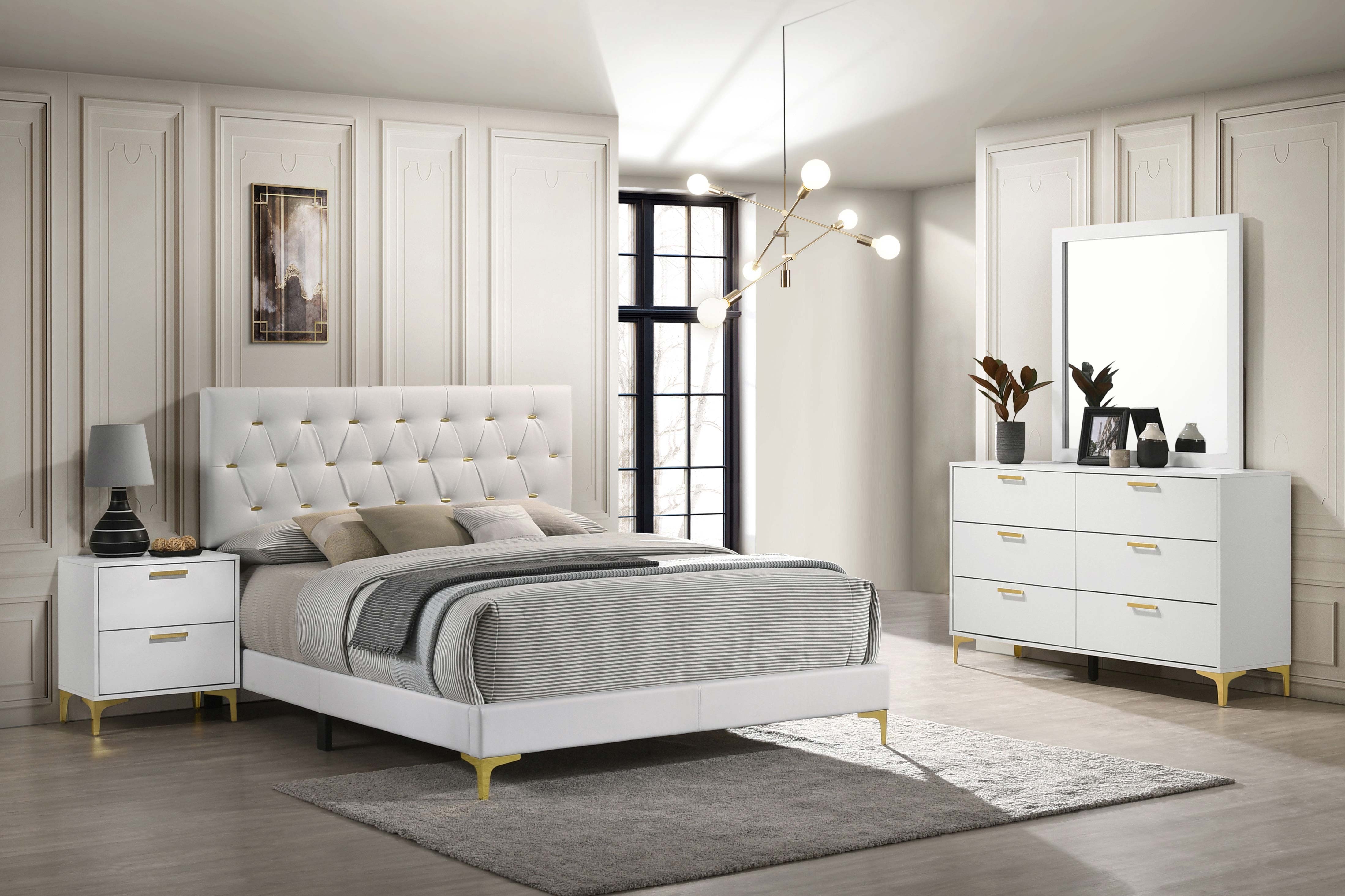 Coaster Bedroom Kendall 4-piece Eastern King Bedroom Set