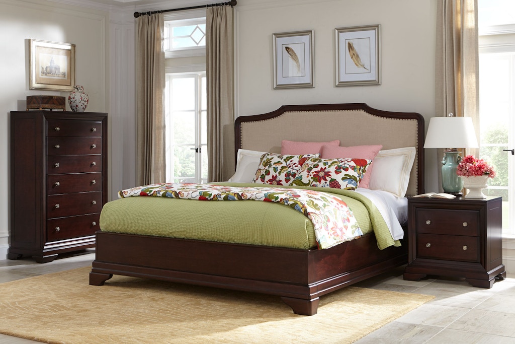 cresent fine bedroom furniture set