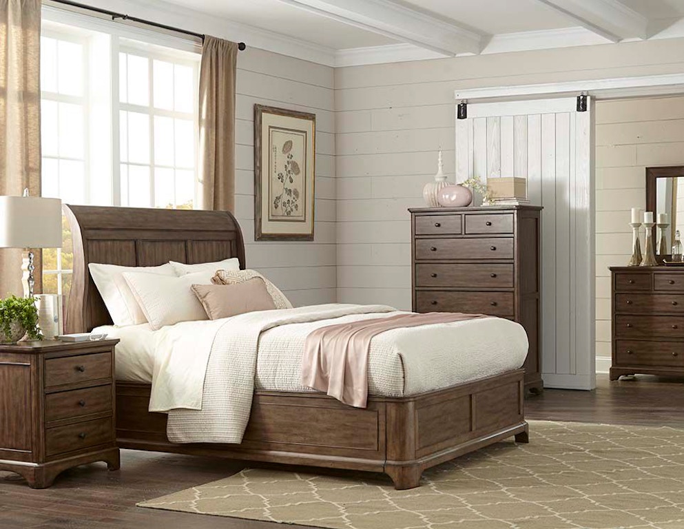 fine bedroom furniture sleigh bed