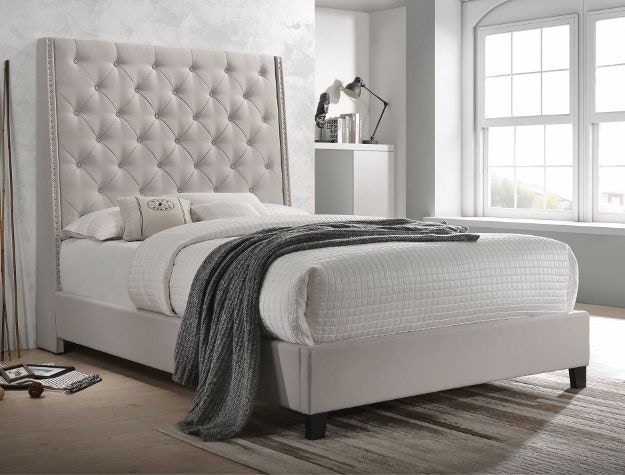 Crown mark deals kate upholstered bed