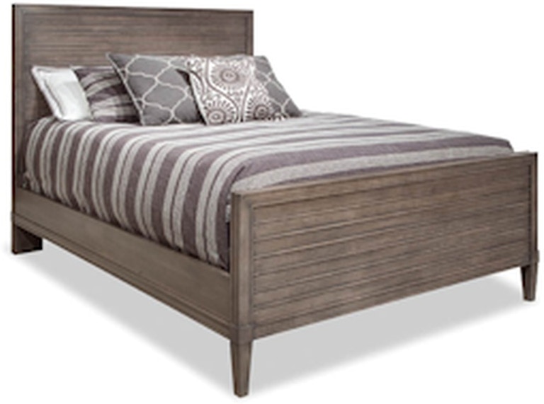 Durham Furniture Prominence Queen Wood Slat Bed 171-124