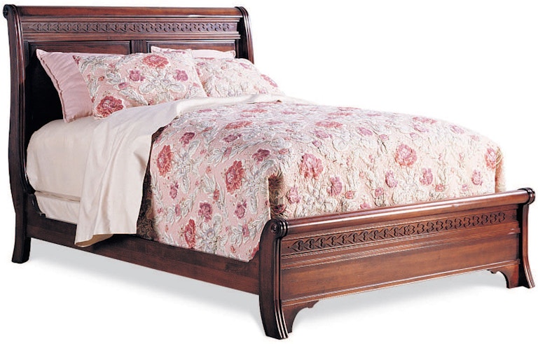 Durham Furniture George Washington Architect Queen Sleigh Bed With Low Footboard 501-128B