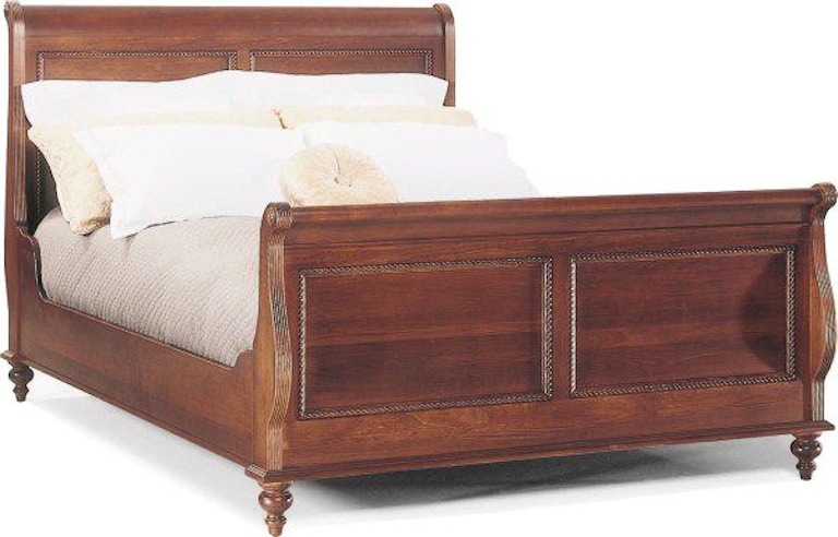Durham Furniture Savile Row Queen Sleigh Bed 980-127