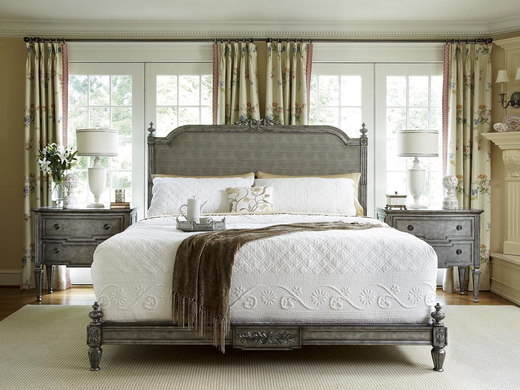 Fine Furniture Design Bedroom Boulevard Queen Bed Iron Gate