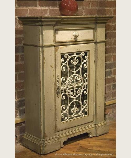 Habersham Plantation Corporation Monaco Hall Chest 17-5170