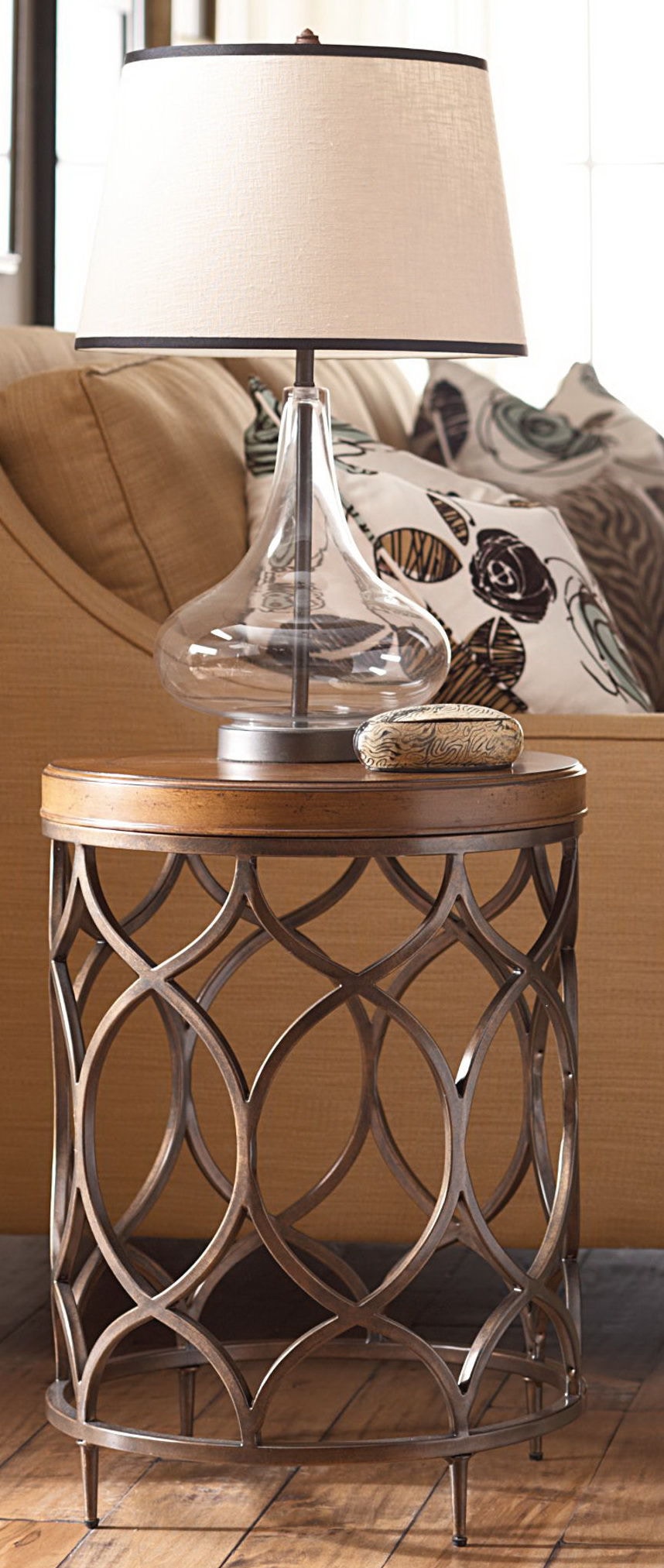 Hidden Treasures Round Lamp Table - Thumbnail 2